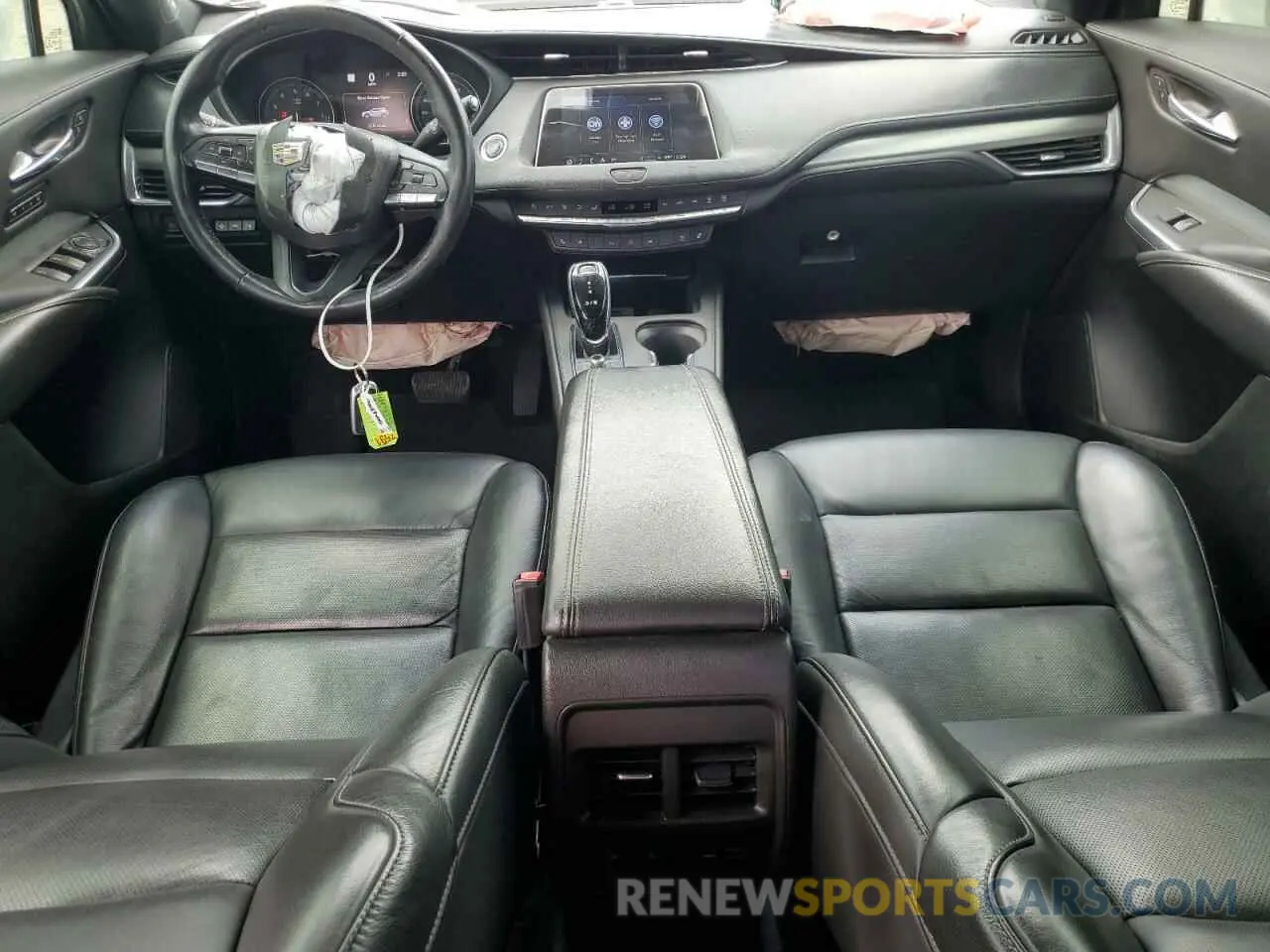 8 Фотография поврежденного автомобиля 1GYFZCR44MF080763 CADILLAC XT4 2021