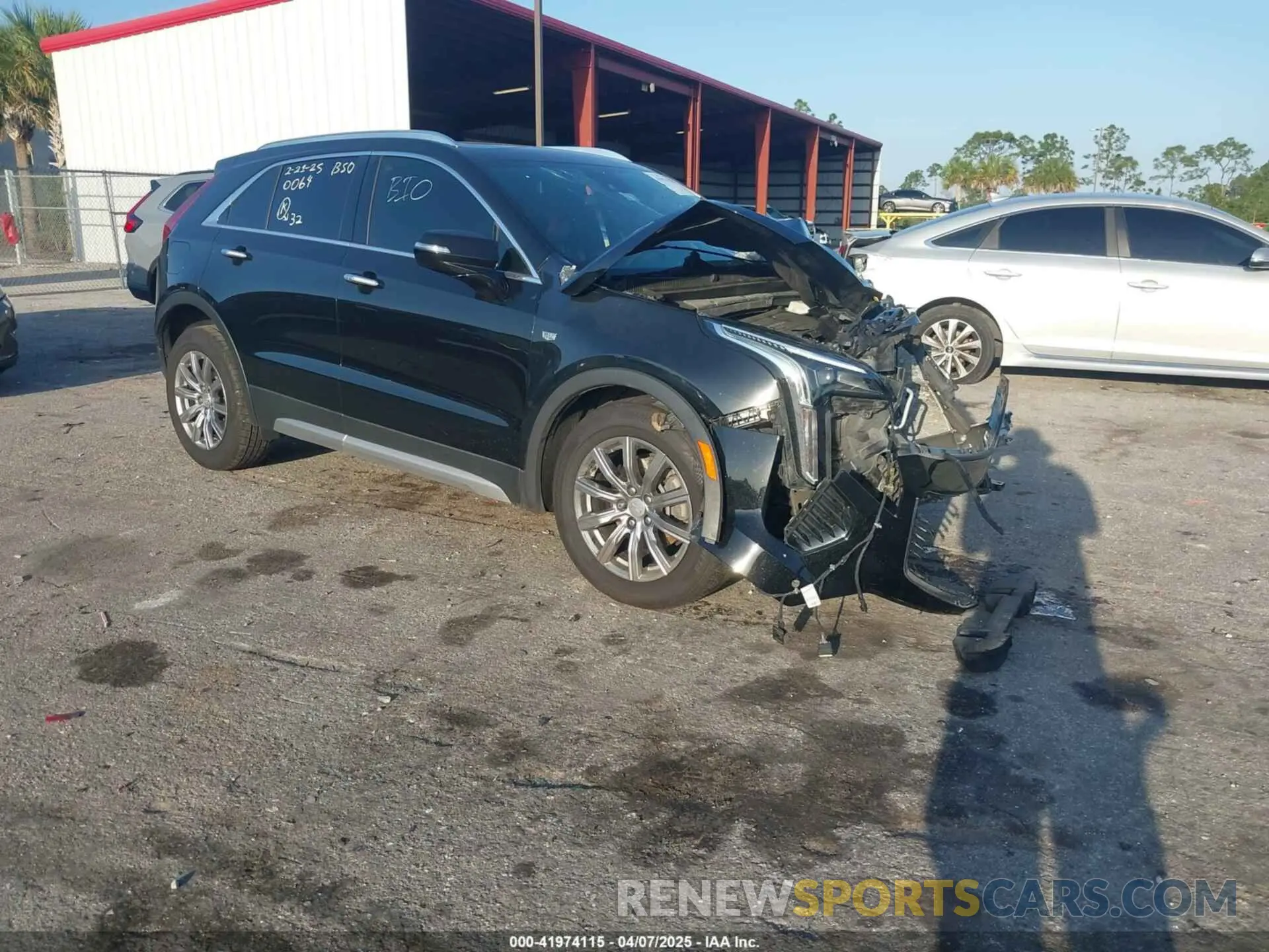 1 Photograph of a damaged car 1GYFZCR47MF000064 CADILLAC XT4 2021