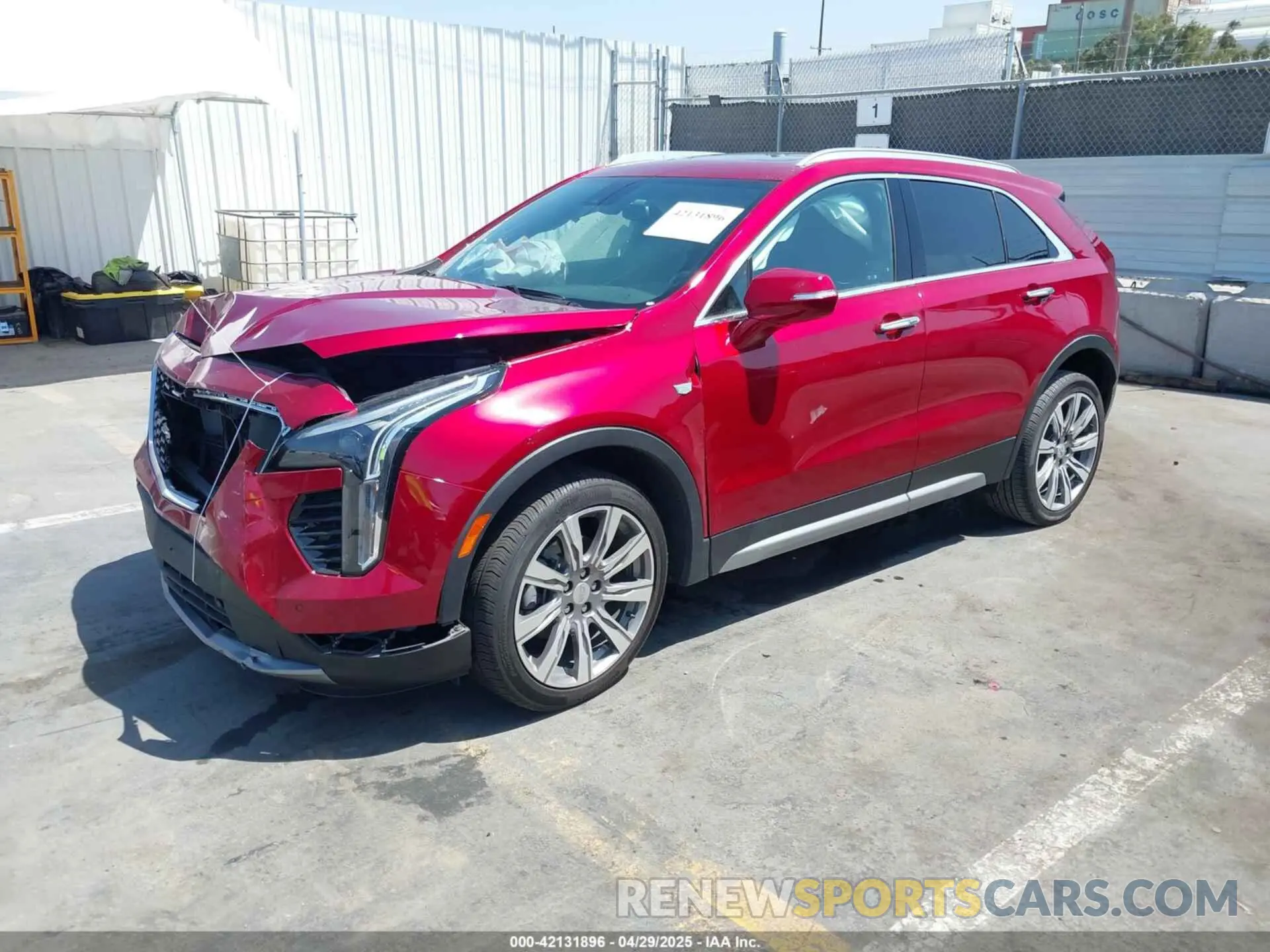 2 Фотография поврежденного автомобиля 1GYFZCR48MF004849 CADILLAC XT4 2021