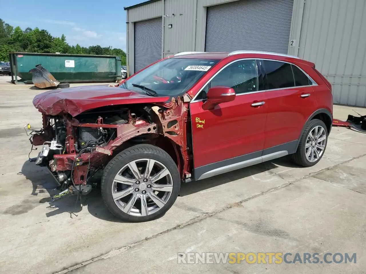 1 Photograph of a damaged car 1GYFZDR40MF001255 CADILLAC XT4 2021