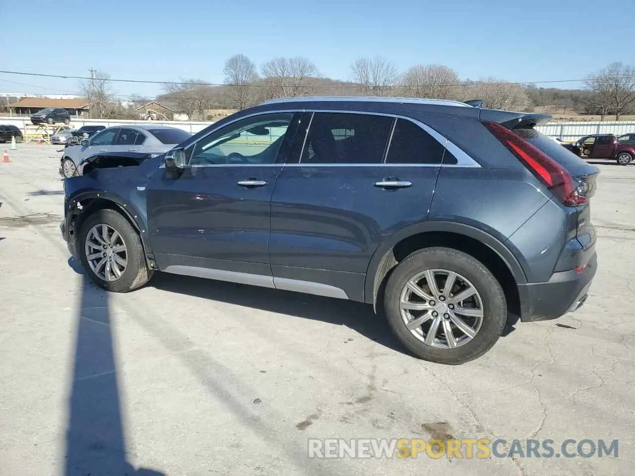2 Photograph of a damaged car 1GYFZDR47MF002175 CADILLAC XT4 2021