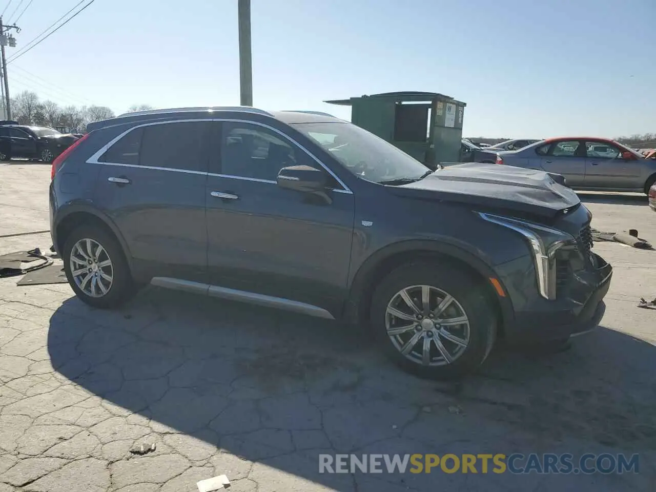 4 Photograph of a damaged car 1GYFZDR47MF002175 CADILLAC XT4 2021