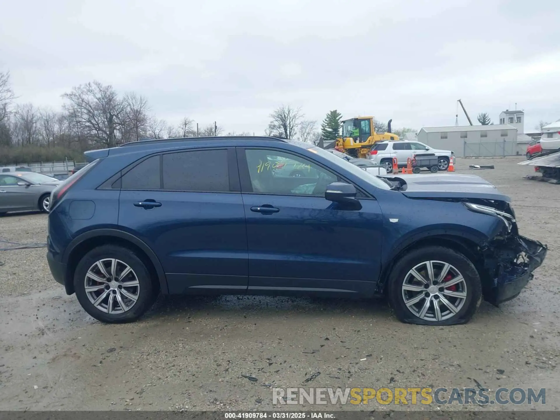 12 Фотография поврежденного автомобиля 1GYFZFR45MF053573 CADILLAC XT4 2021