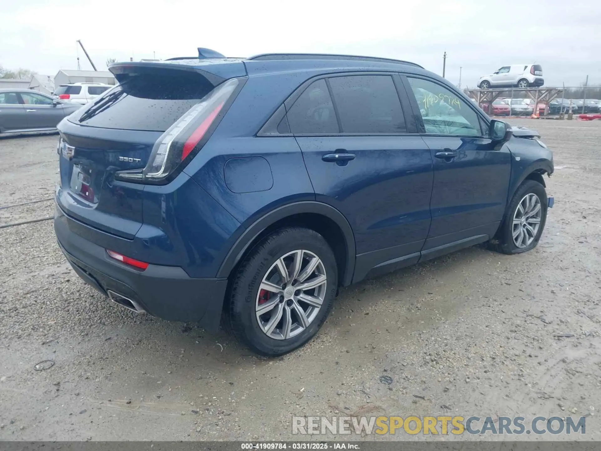 4 Фотография поврежденного автомобиля 1GYFZFR45MF053573 CADILLAC XT4 2021