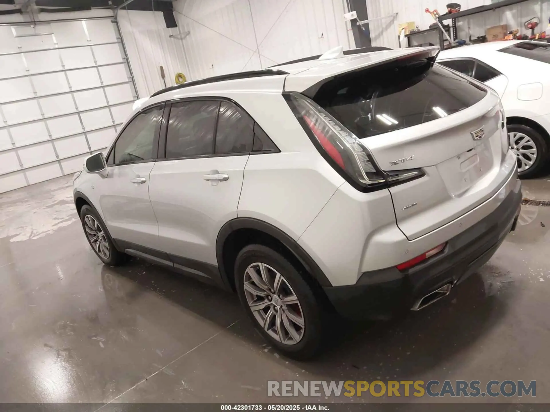 3 Фотография поврежденного автомобиля 1GYFZFR49MF013321 CADILLAC XT4 2021