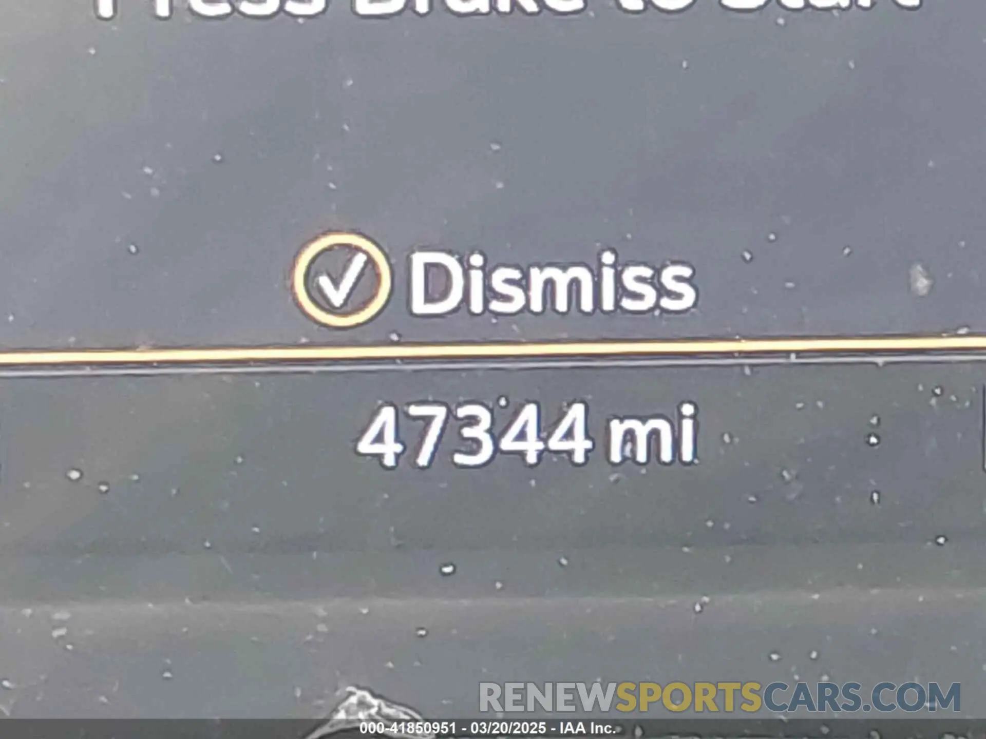 15 Photograph of a damaged car 1GYAZAR42NF162880 CADILLAC XT4 2022
