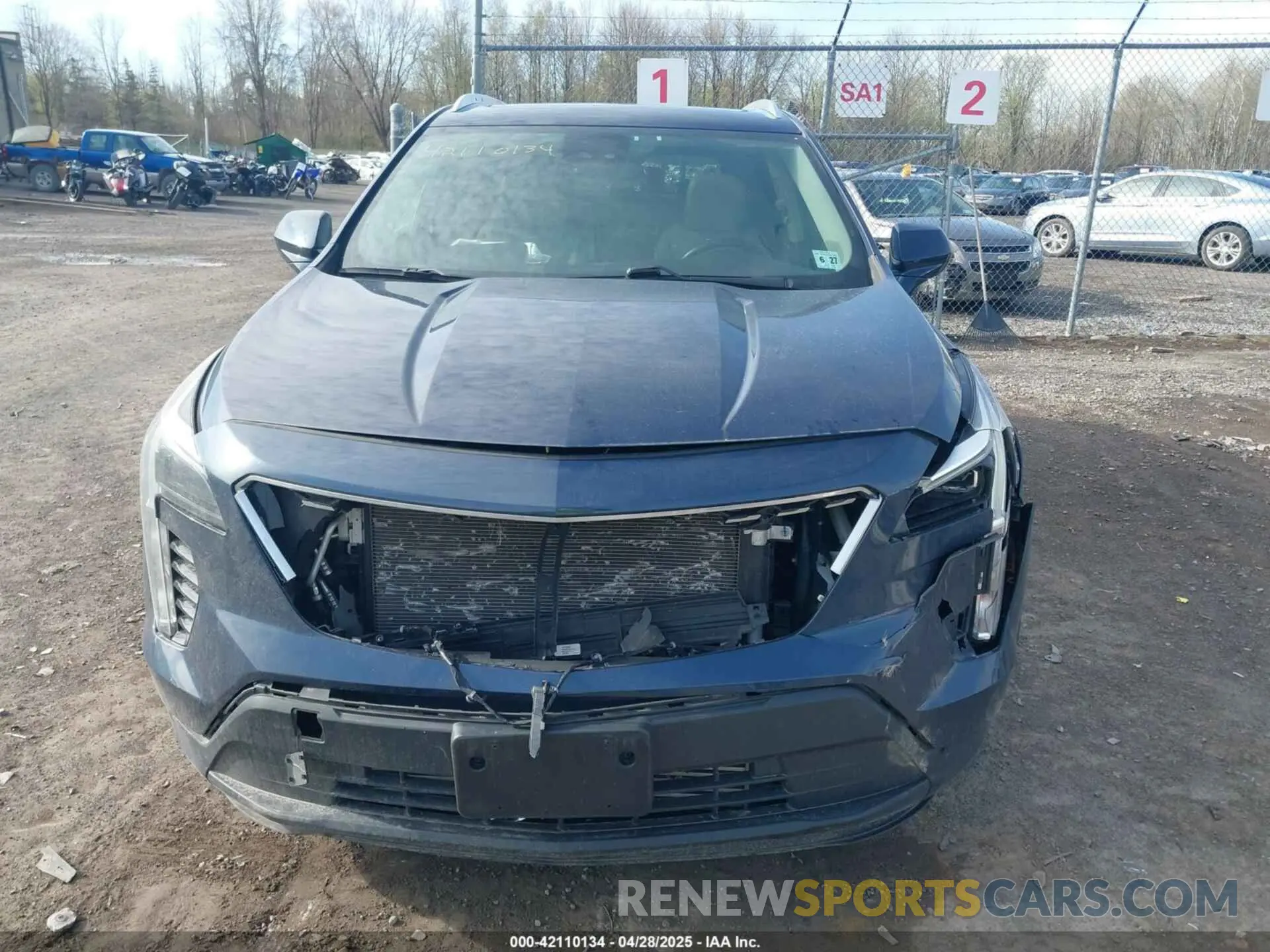 12 Photograph of a damaged car 1GYFZBR40NF146348 CADILLAC XT4 2022