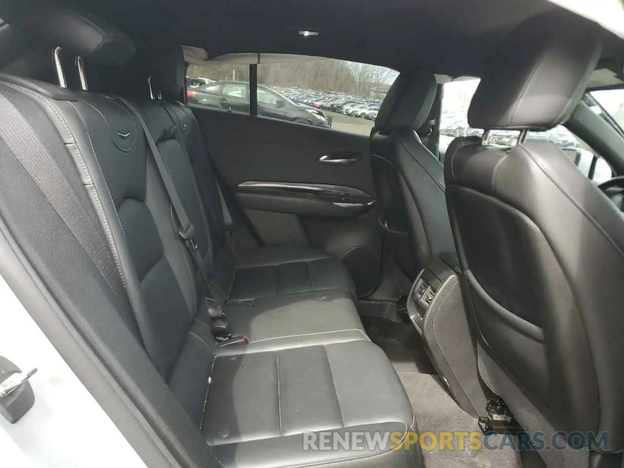 12 Photograph of a damaged car 1GYFZBR46NF144622 CADILLAC XT4 2022