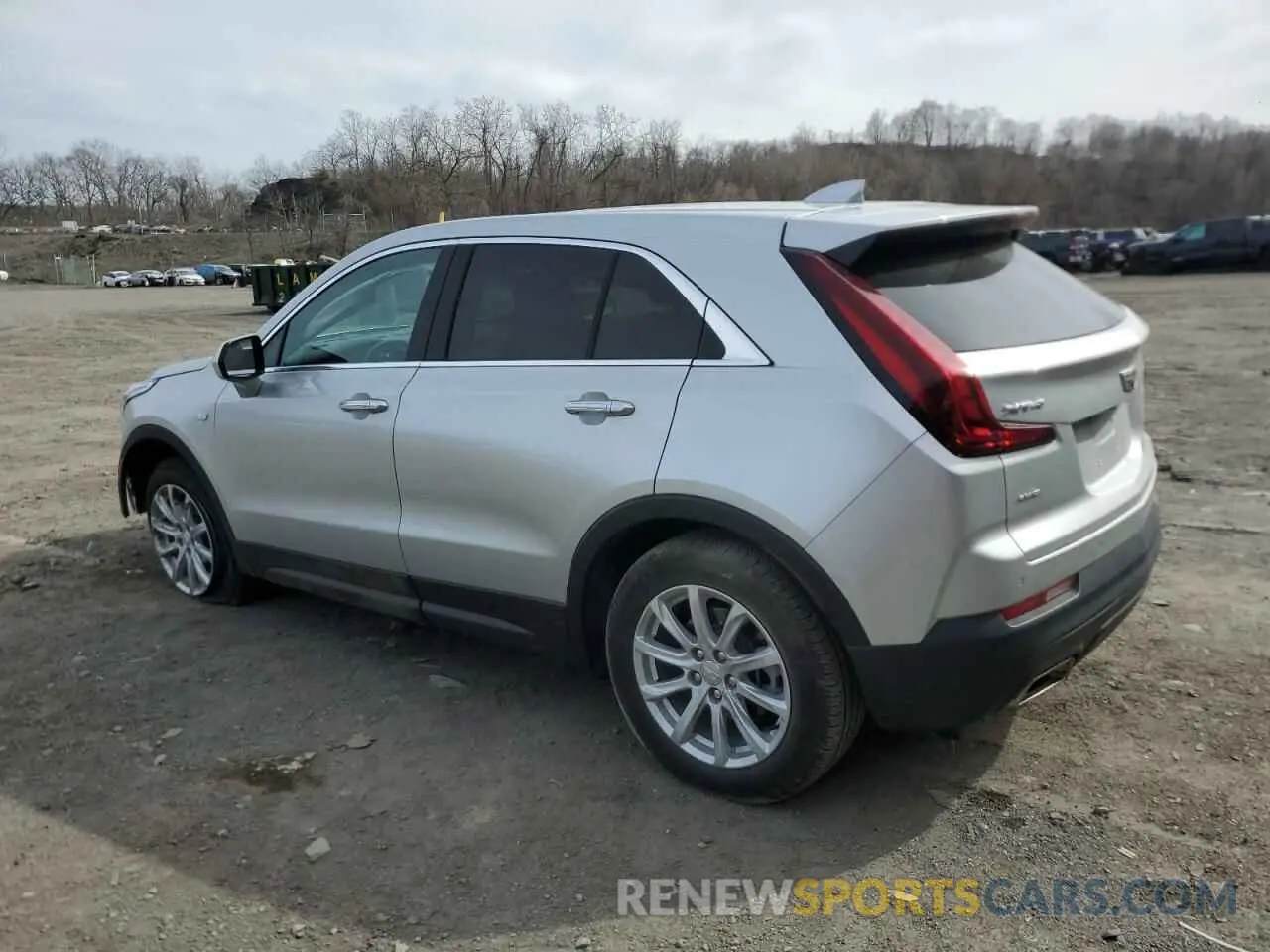 2 Photograph of a damaged car 1GYFZBR46NF144622 CADILLAC XT4 2022