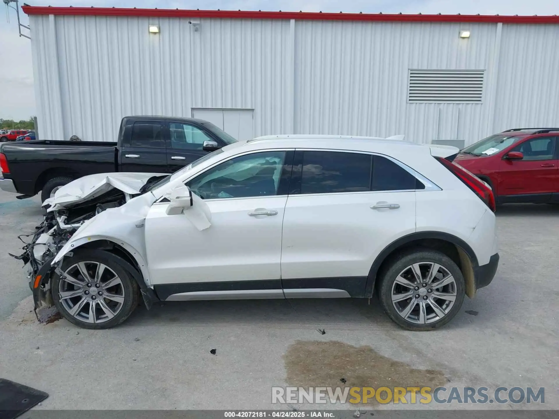 14 Фотография поврежденного автомобиля 1GYFZCR44NF144494 CADILLAC XT4 2022