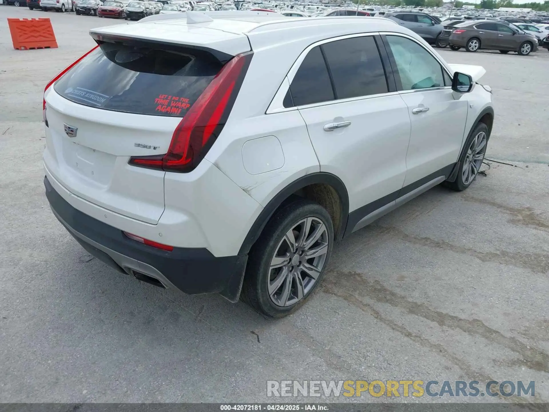 4 Фотография поврежденного автомобиля 1GYFZCR44NF144494 CADILLAC XT4 2022