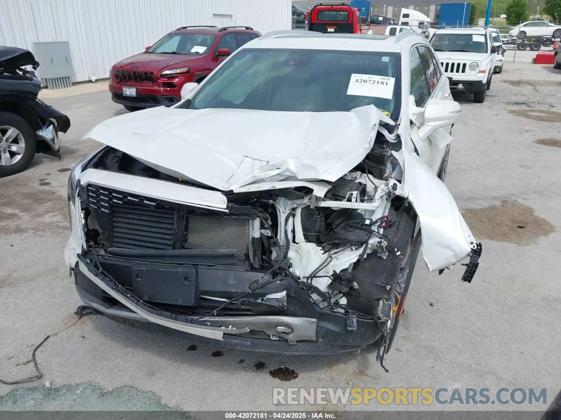 6 Фотография поврежденного автомобиля 1GYFZCR44NF144494 CADILLAC XT4 2022