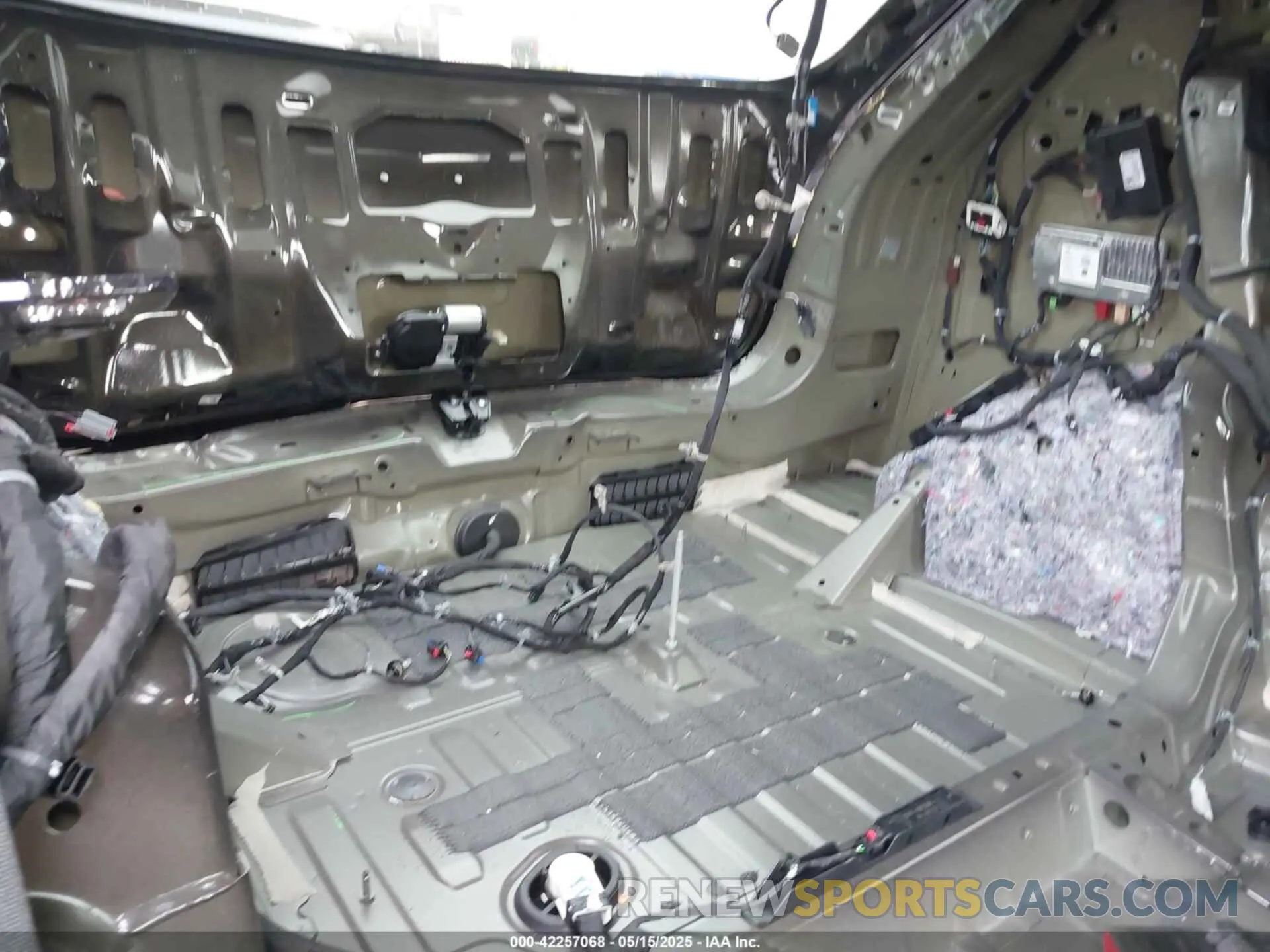 18 Фотография поврежденного автомобиля 1GYFZCR44NF169492 CADILLAC XT4 2022