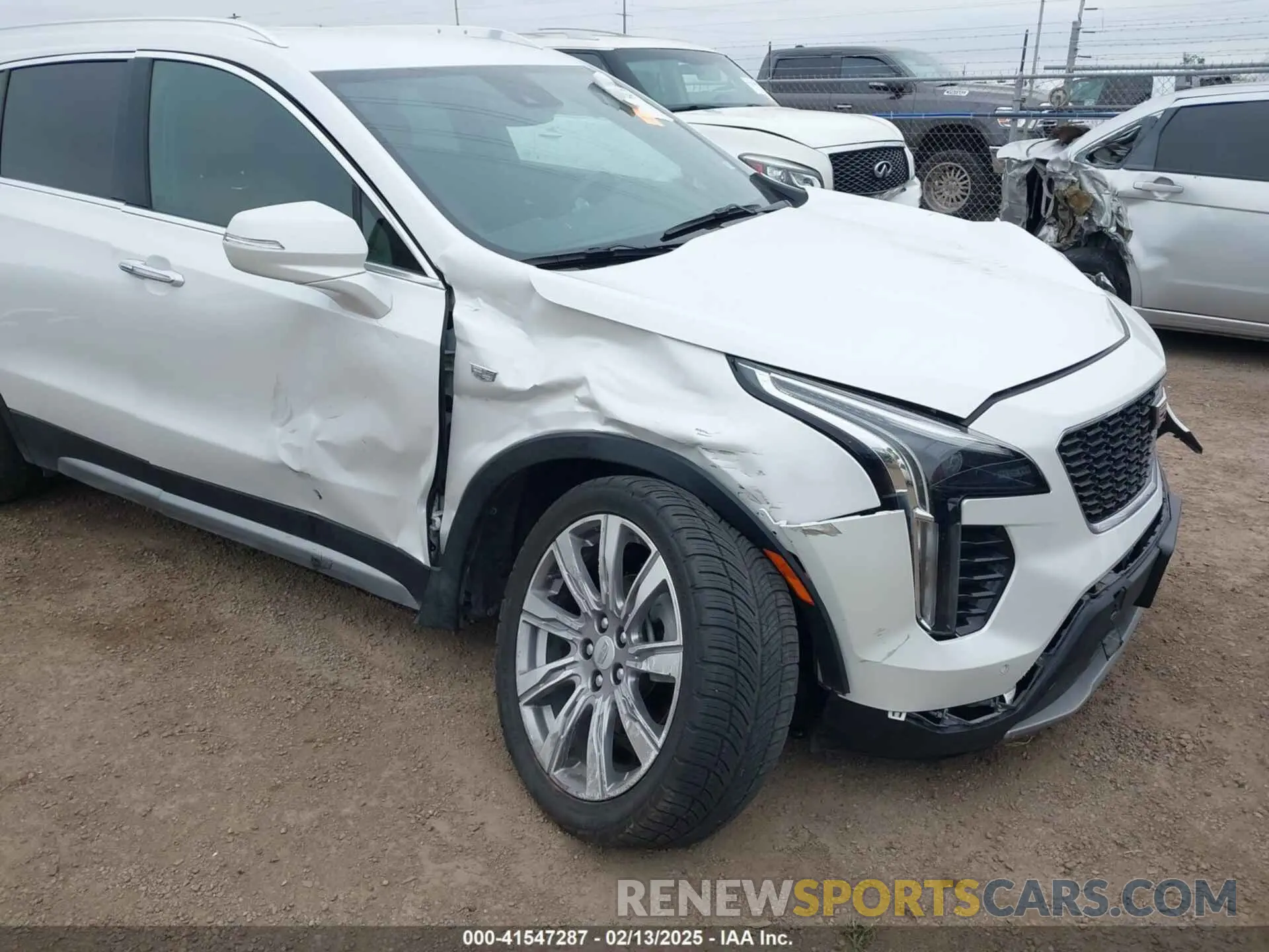 17 Photograph of a damaged car 1GYFZCR47NF110128 CADILLAC XT4 2022