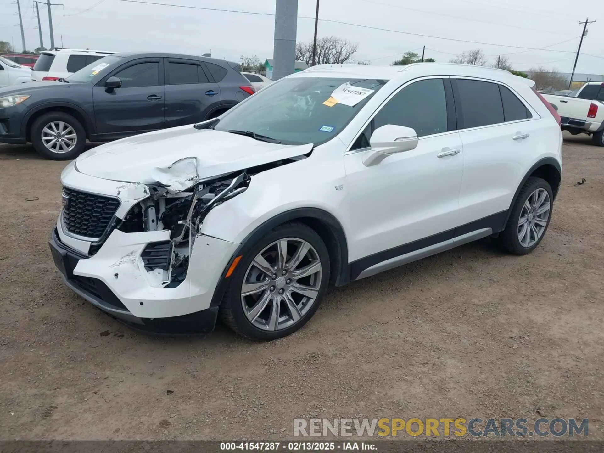 2 Photograph of a damaged car 1GYFZCR47NF110128 CADILLAC XT4 2022