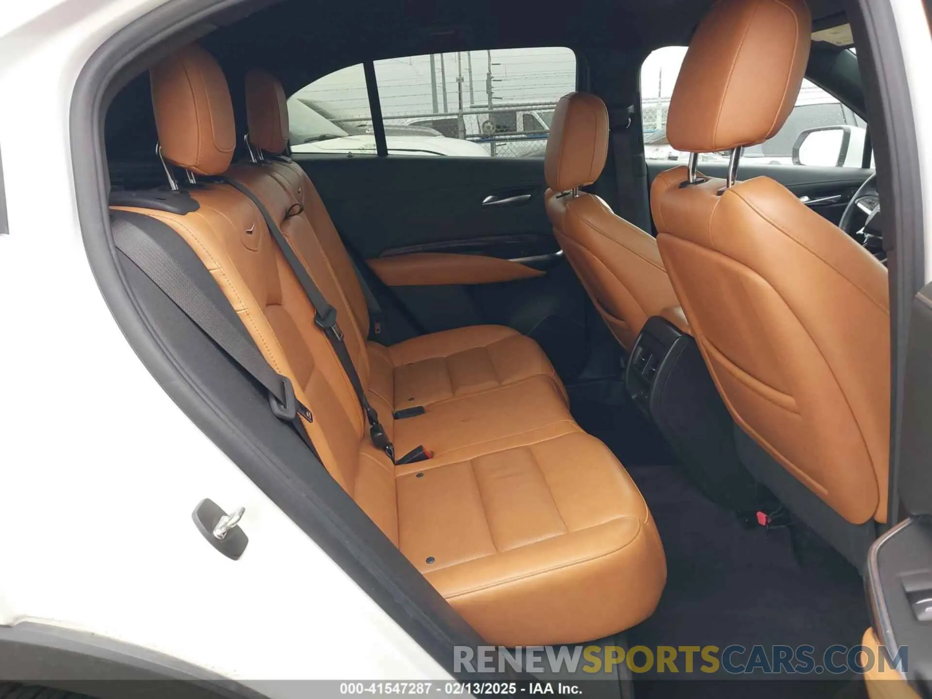 8 Photograph of a damaged car 1GYFZCR47NF110128 CADILLAC XT4 2022