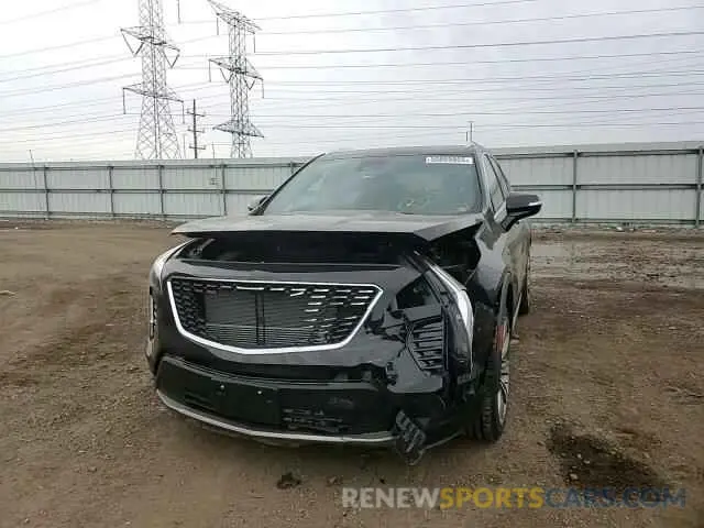 10 Photograph of a damaged car 1GYFZDR43NF132553 CADILLAC XT4 2022