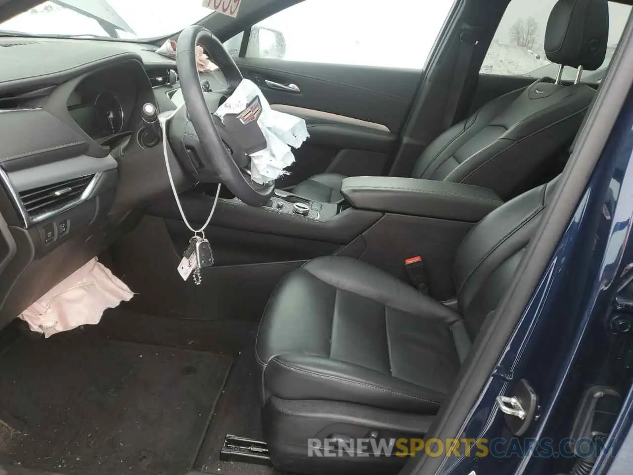 7 Фотография поврежденного автомобиля 1GYFZDR45NF153100 CADILLAC XT4 2022