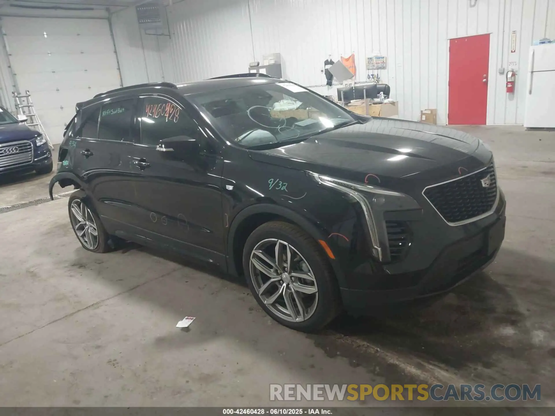 1 Photograph of a damaged car 1GYFZFR4XNF124137 CADILLAC XT4 2022
