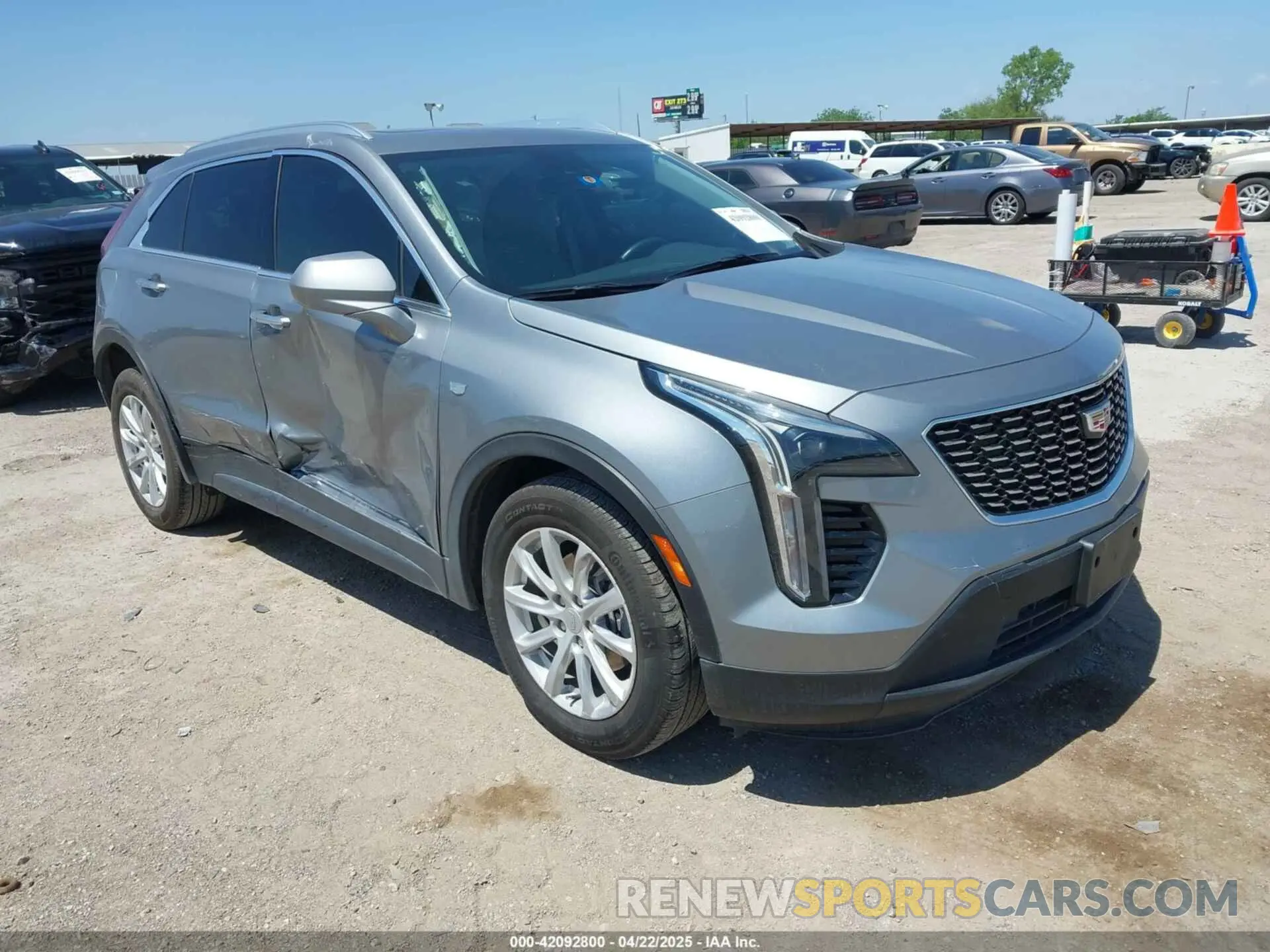 1 Photograph of a damaged car 1GYAZAR40PF108965 CADILLAC XT4 2023