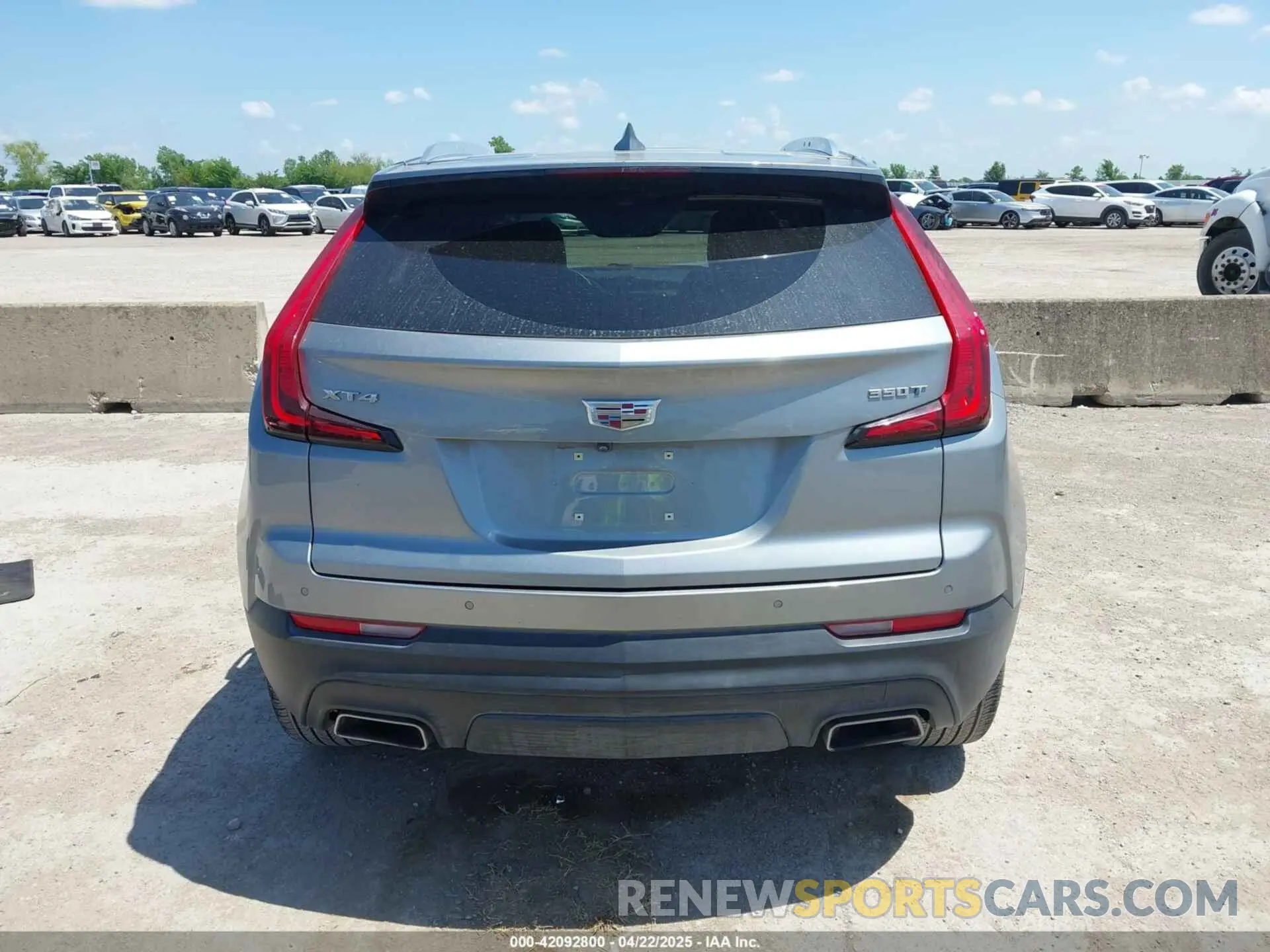 16 Photograph of a damaged car 1GYAZAR40PF108965 CADILLAC XT4 2023