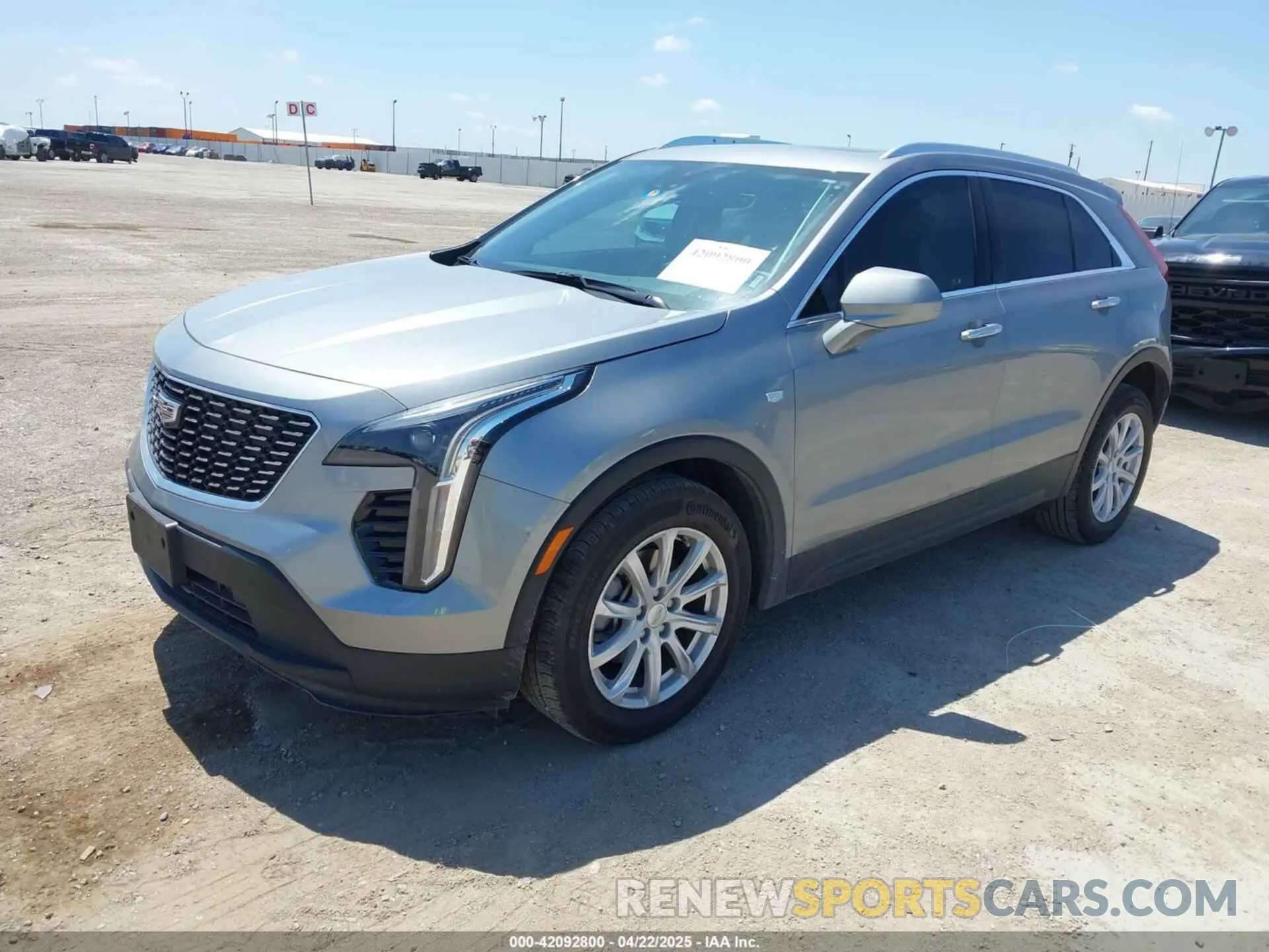 2 Photograph of a damaged car 1GYAZAR40PF108965 CADILLAC XT4 2023