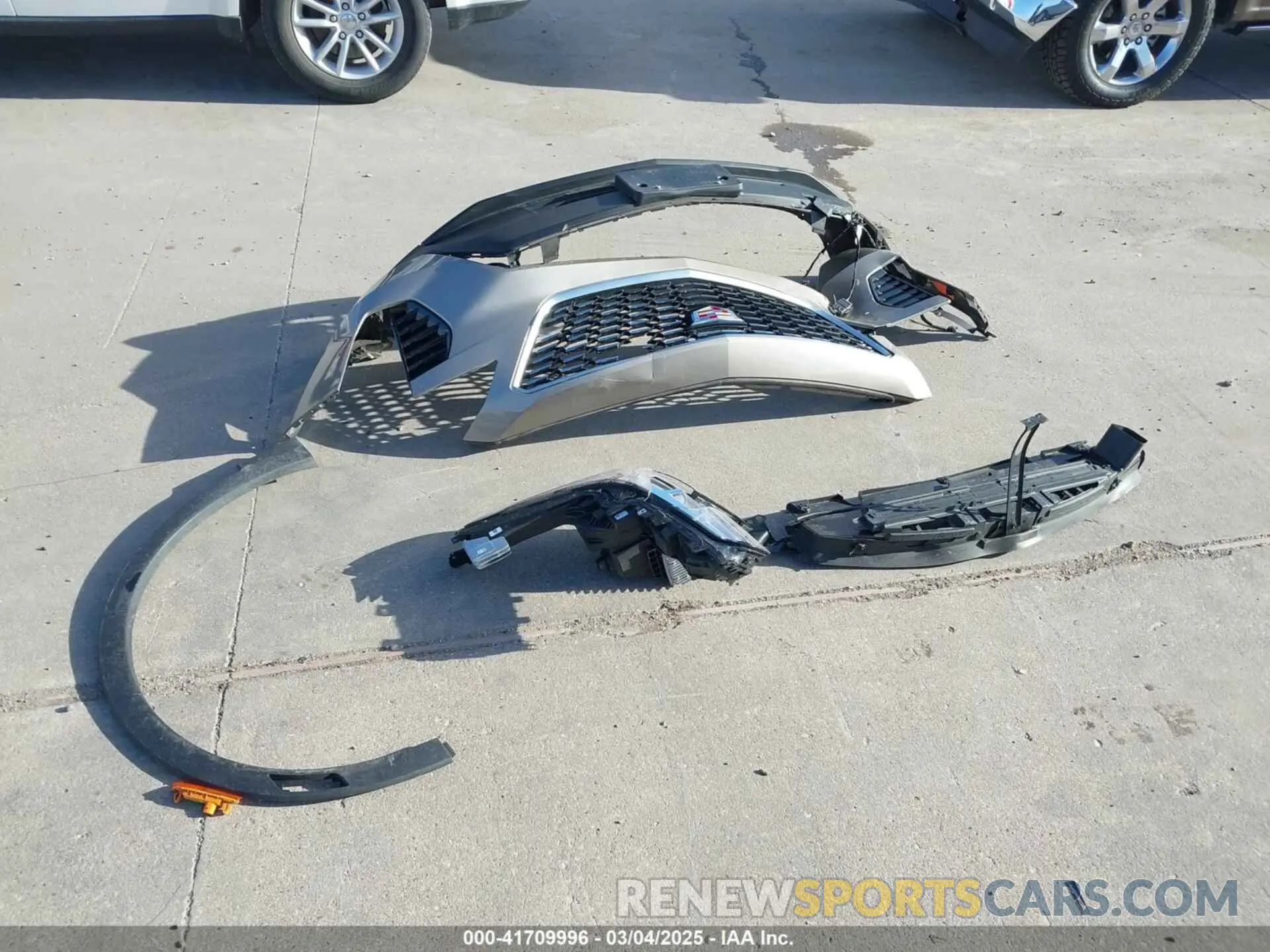 12 Фотография поврежденного автомобиля 1GYAZAR41PF149914 CADILLAC XT4 2023
