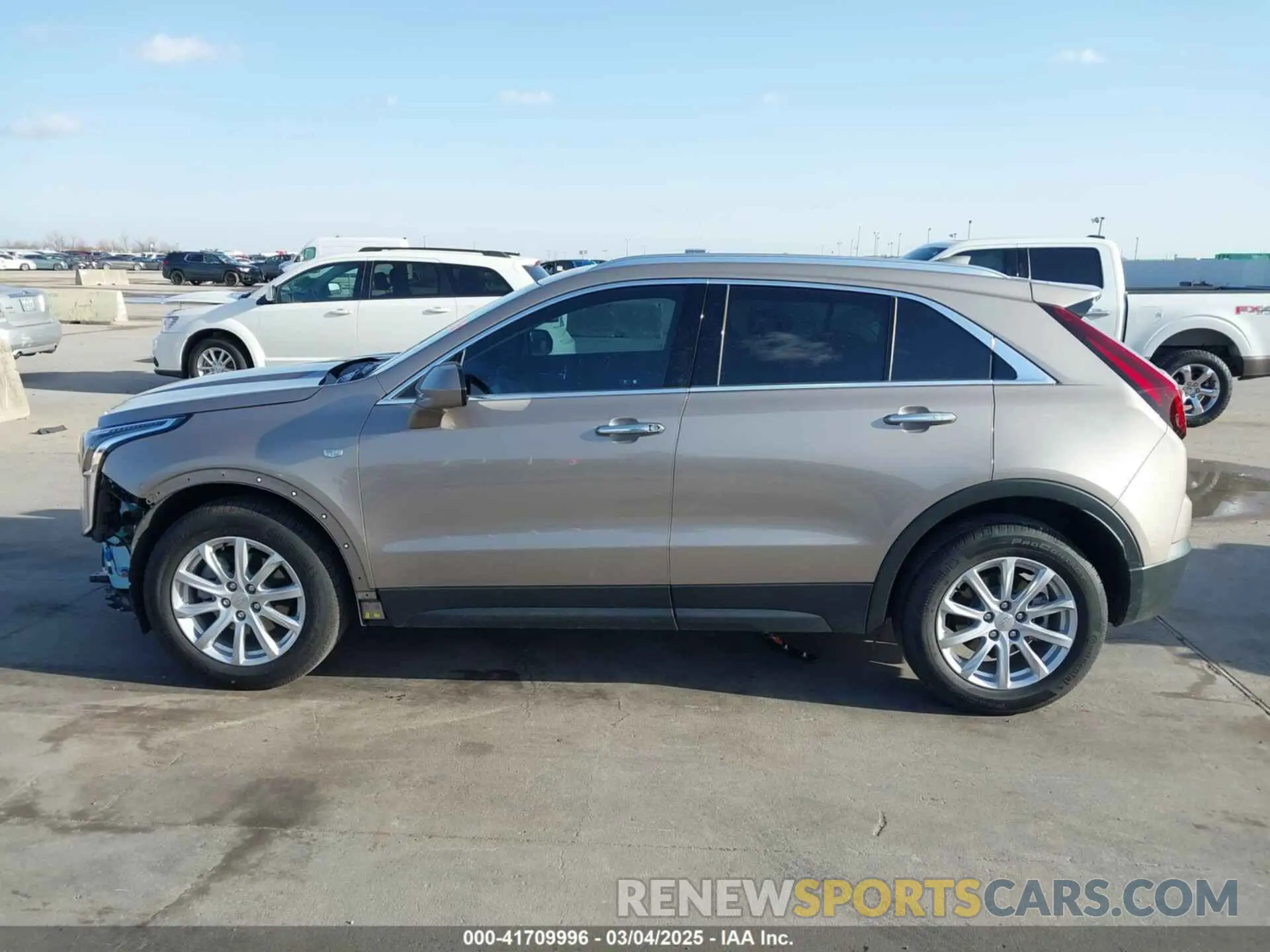 15 Фотография поврежденного автомобиля 1GYAZAR41PF149914 CADILLAC XT4 2023