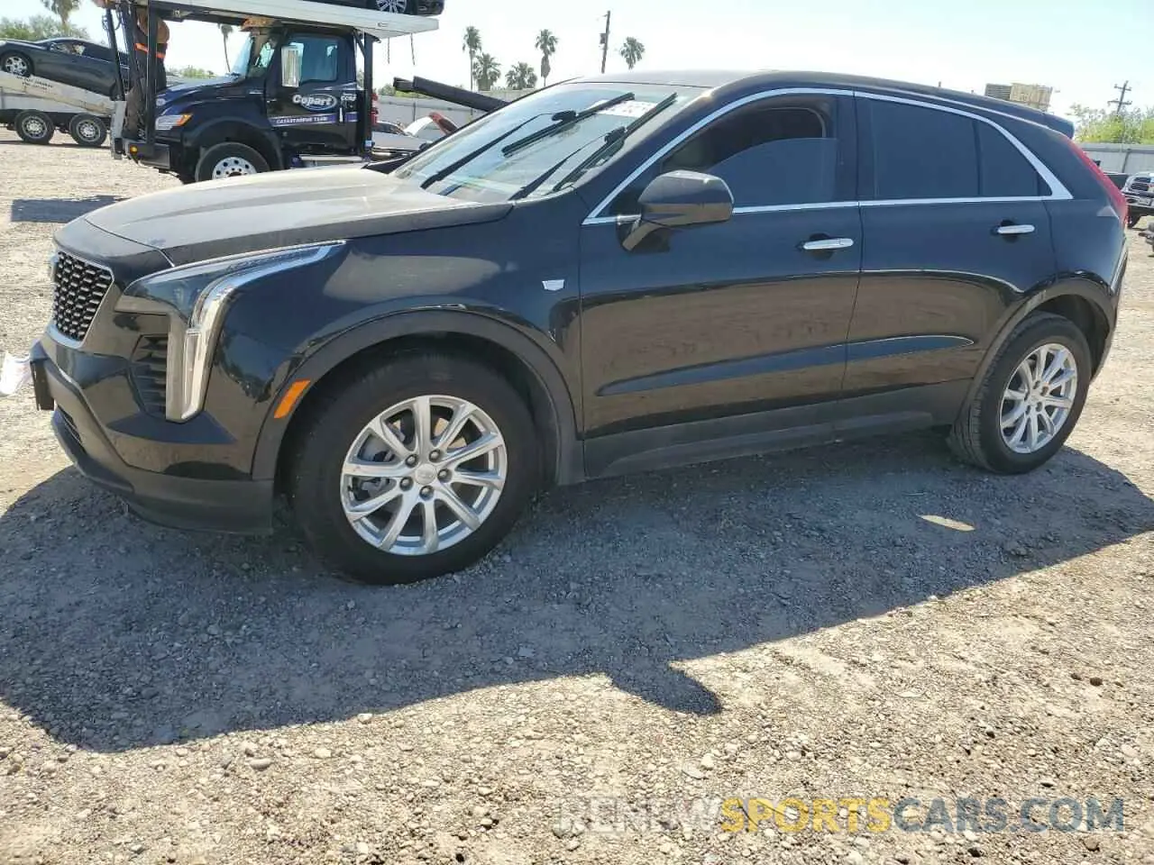1 Photograph of a damaged car 1GYAZAR46PF178003 CADILLAC XT4 2023