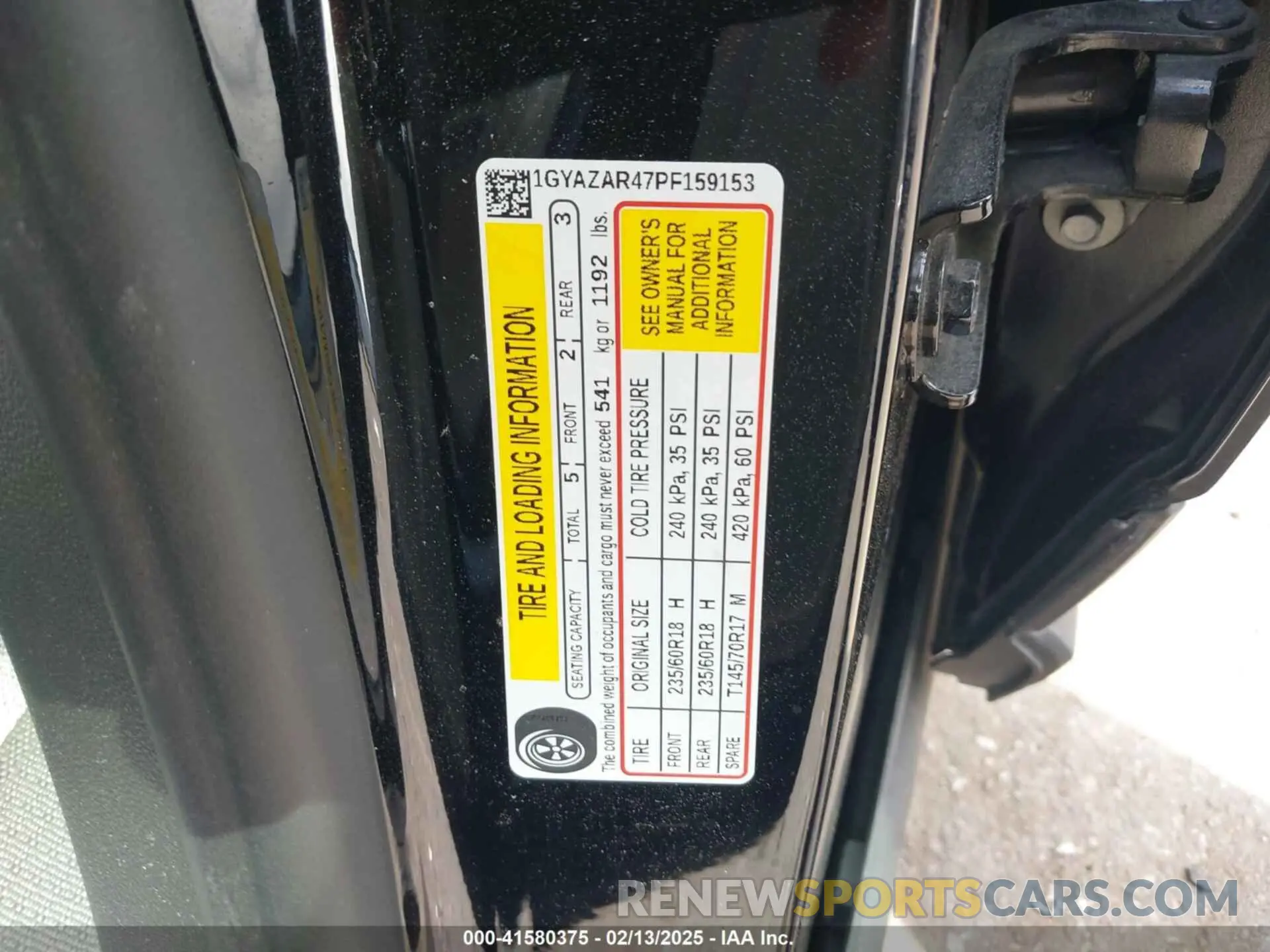 9 Фотография поврежденного автомобиля 1GYAZAR47PF159153 CADILLAC XT4 2023