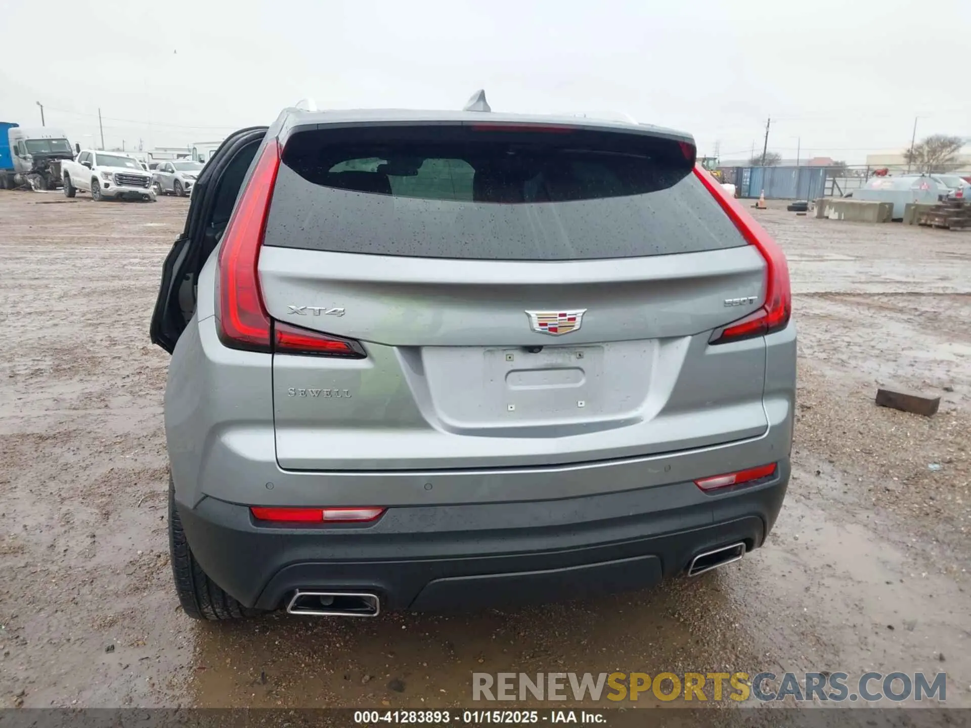 17 Фотография поврежденного автомобиля 1GYAZAR49PF170591 CADILLAC XT4 2023