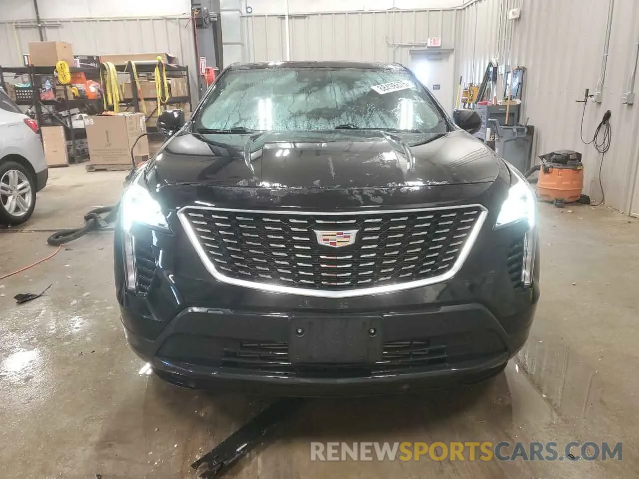 5 Photograph of a damaged car 1GYFZBR43PF155998 CADILLAC XT4 2023