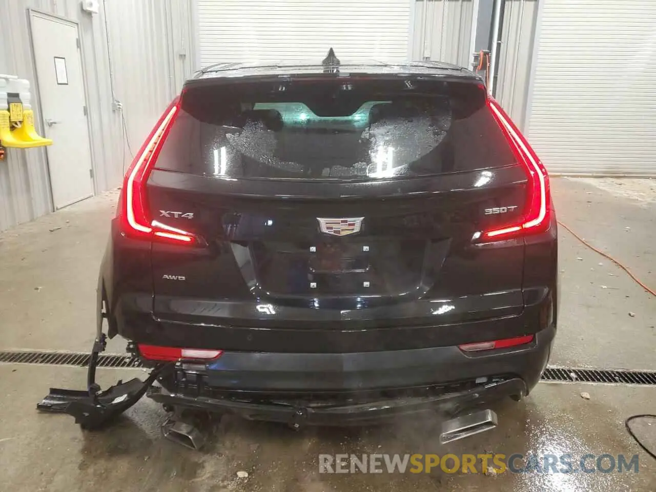 6 Photograph of a damaged car 1GYFZBR43PF155998 CADILLAC XT4 2023