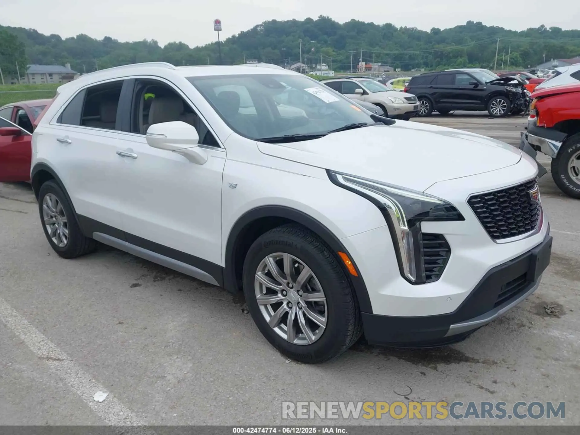1 Фотография поврежденного автомобиля 1GYFZDR43PF176779 CADILLAC XT4 2023