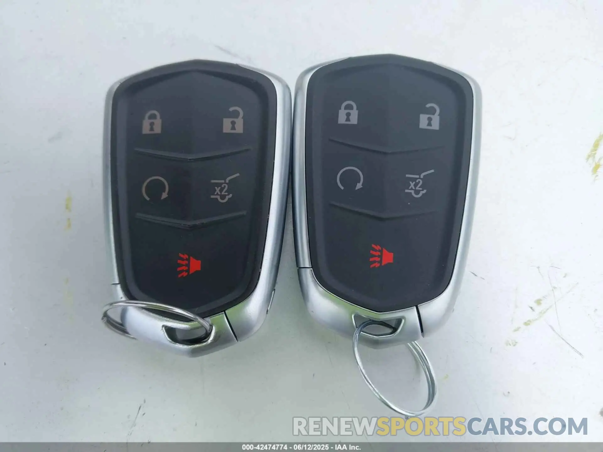 10 Фотография поврежденного автомобиля 1GYFZDR43PF176779 CADILLAC XT4 2023