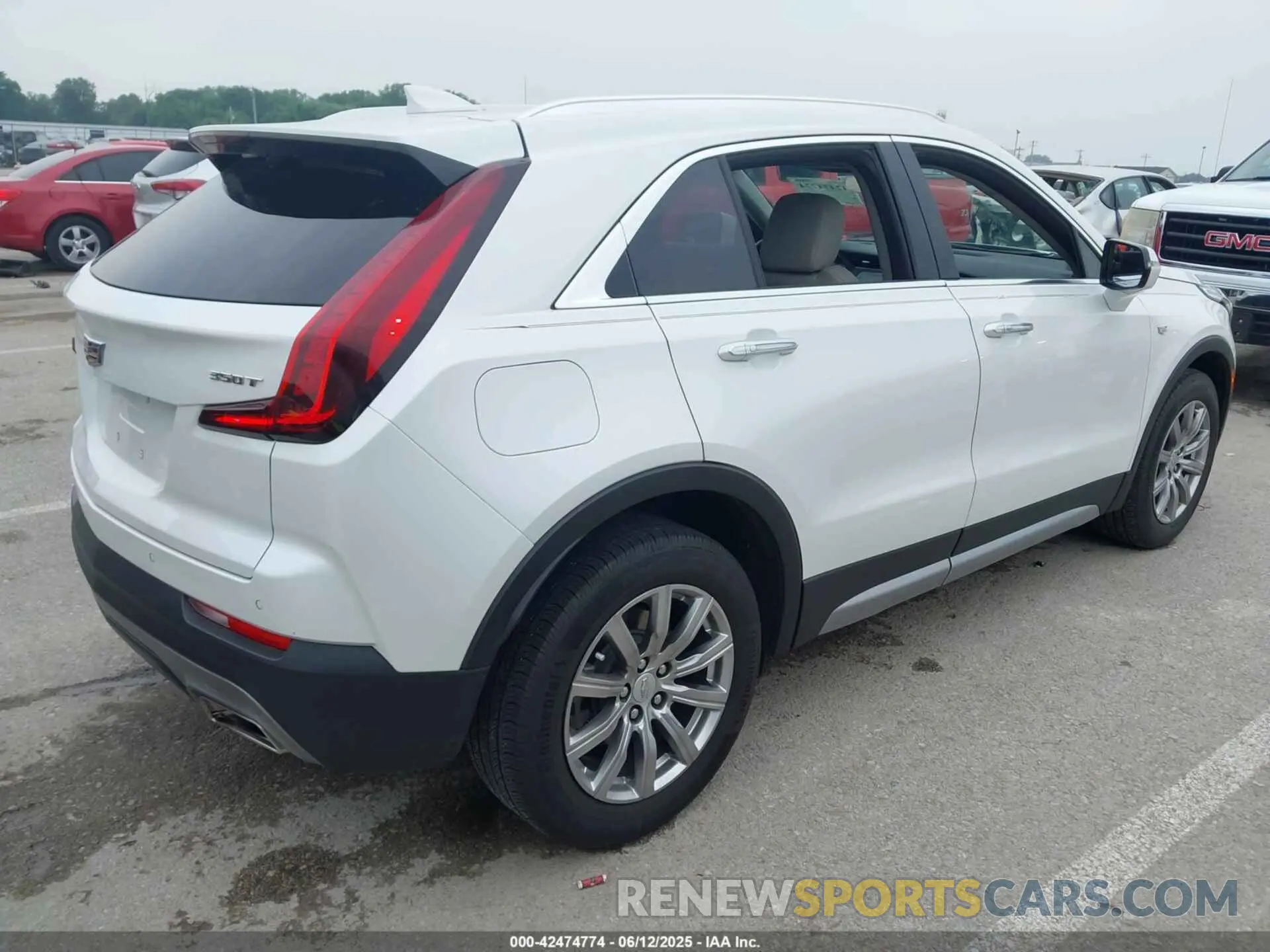4 Фотография поврежденного автомобиля 1GYFZDR43PF176779 CADILLAC XT4 2023