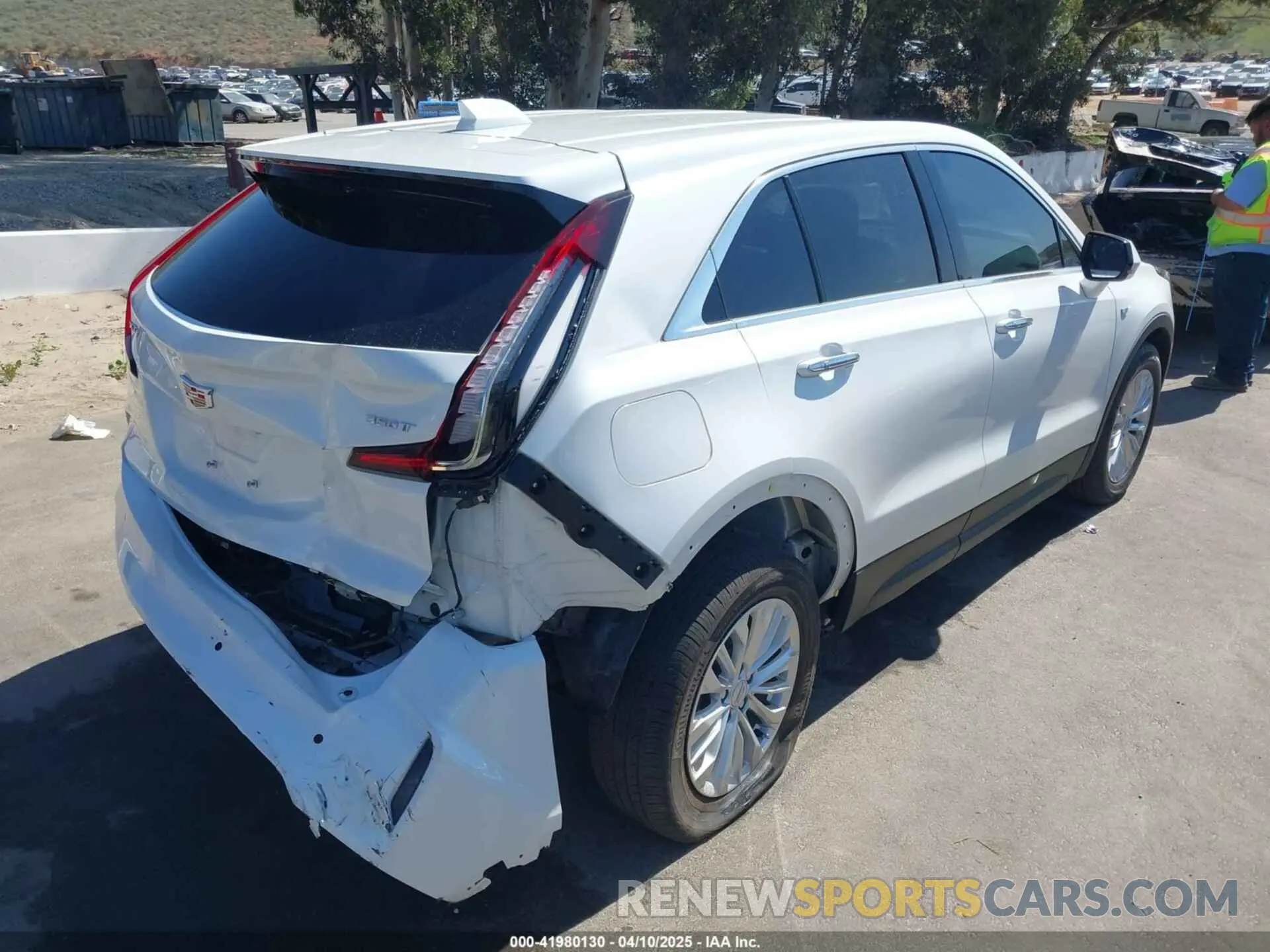 4 Photograph of a damaged car 1GYAZAR42RF168331 CADILLAC XT4 2024