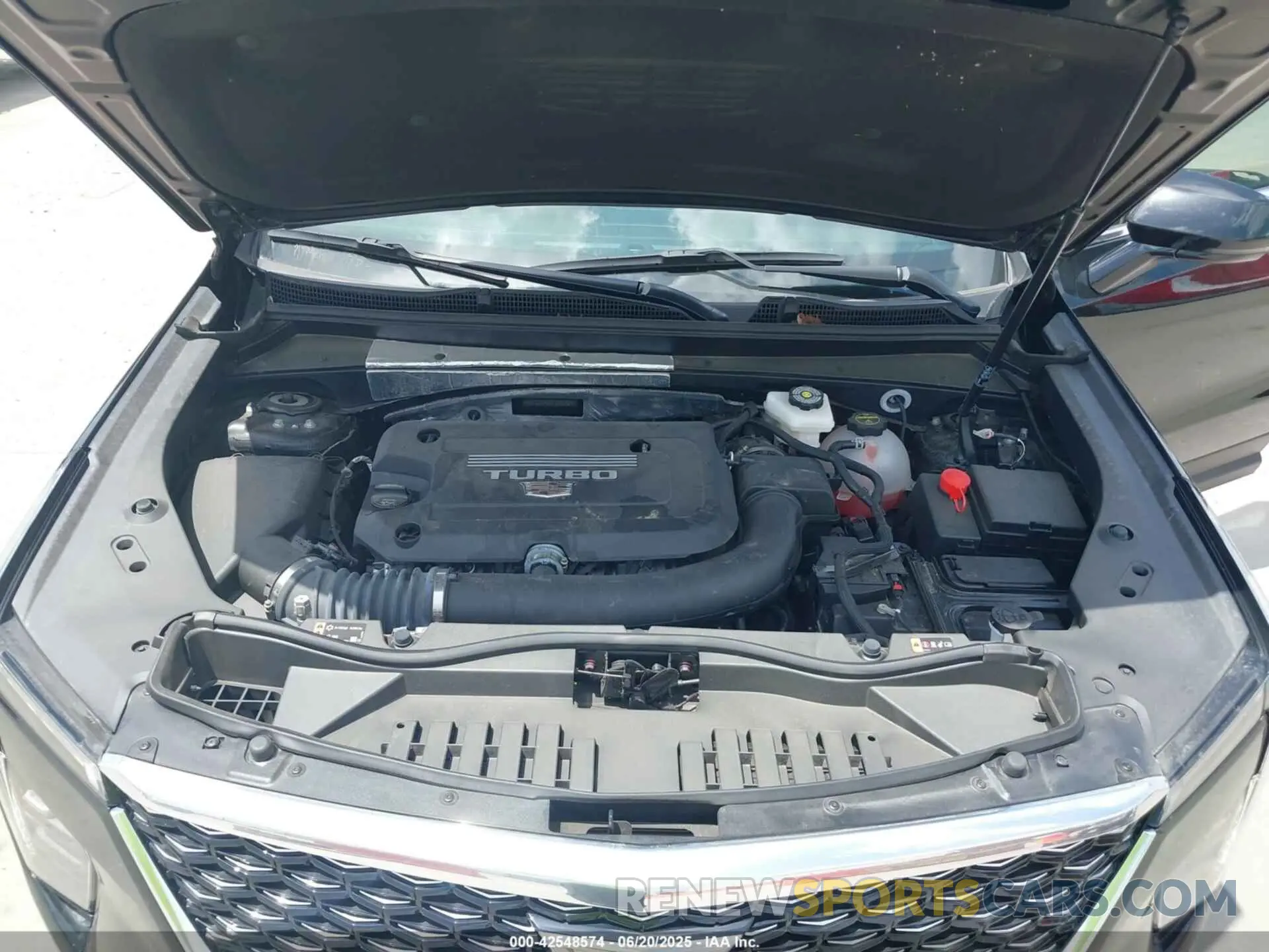 10 Фотография поврежденного автомобиля 1GYAZAR42RF226132 CADILLAC XT4 2024