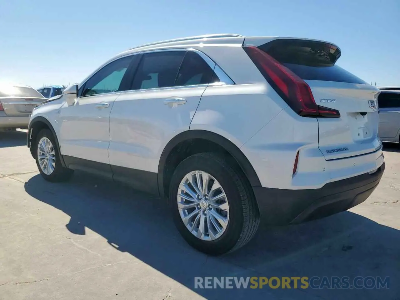 2 Фотография поврежденного автомобиля 1GYAZAR44RF233650 CADILLAC XT4 2024