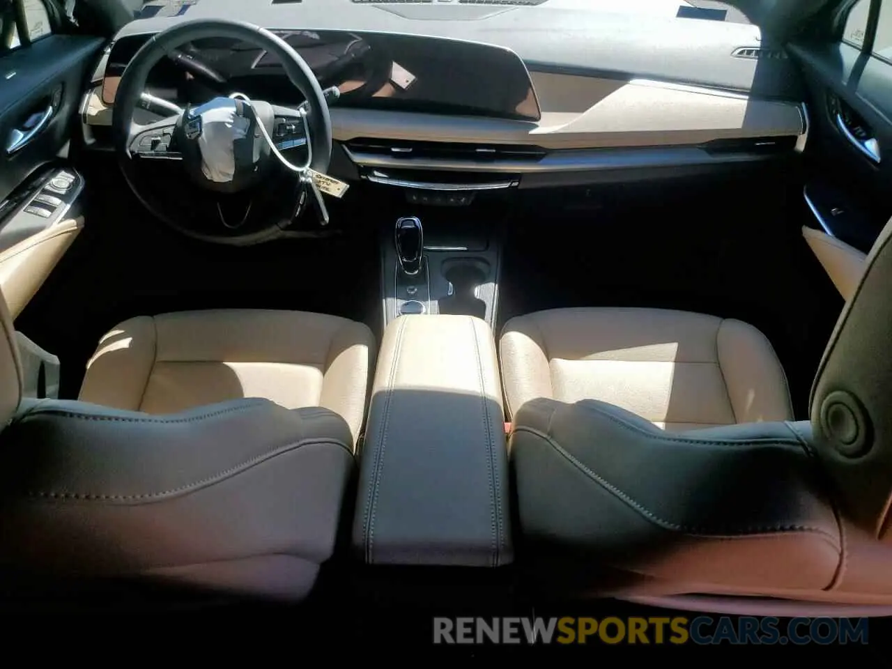 8 Фотография поврежденного автомобиля 1GYAZAR44RF233650 CADILLAC XT4 2024