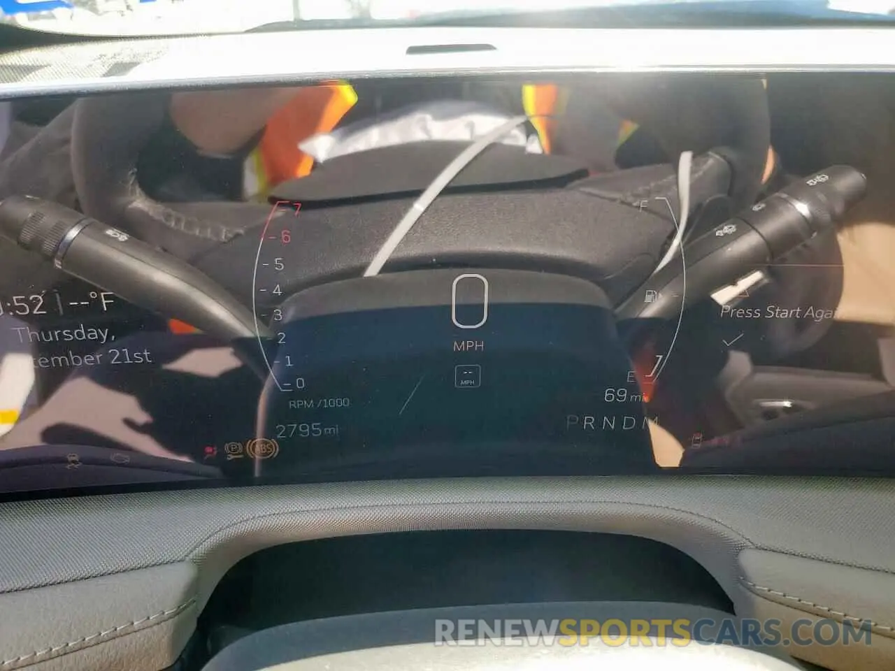 9 Фотография поврежденного автомобиля 1GYAZAR44RF233650 CADILLAC XT4 2024