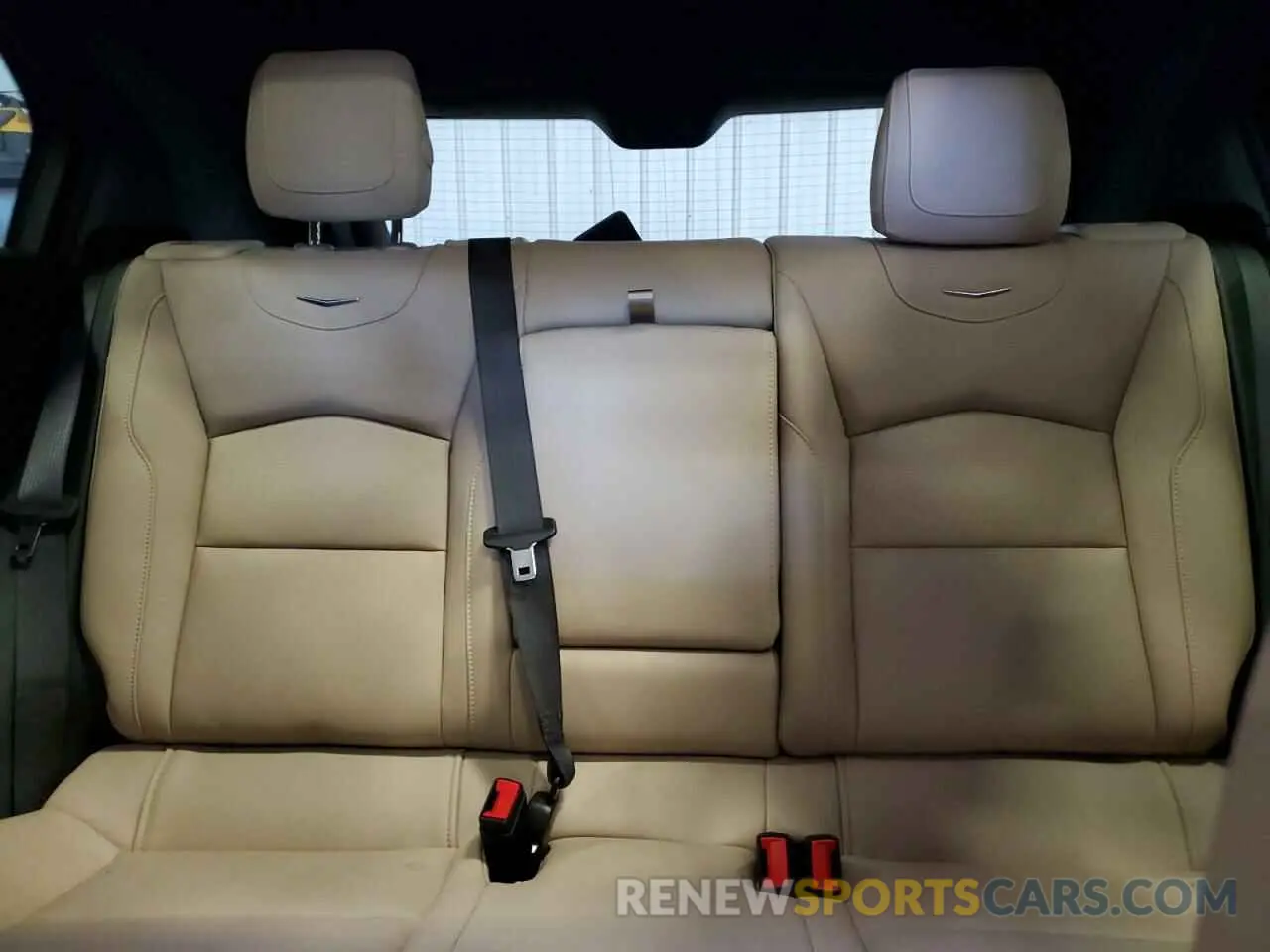 10 Photograph of a damaged car 1GYFZBR48RF242850 CADILLAC XT4 2024