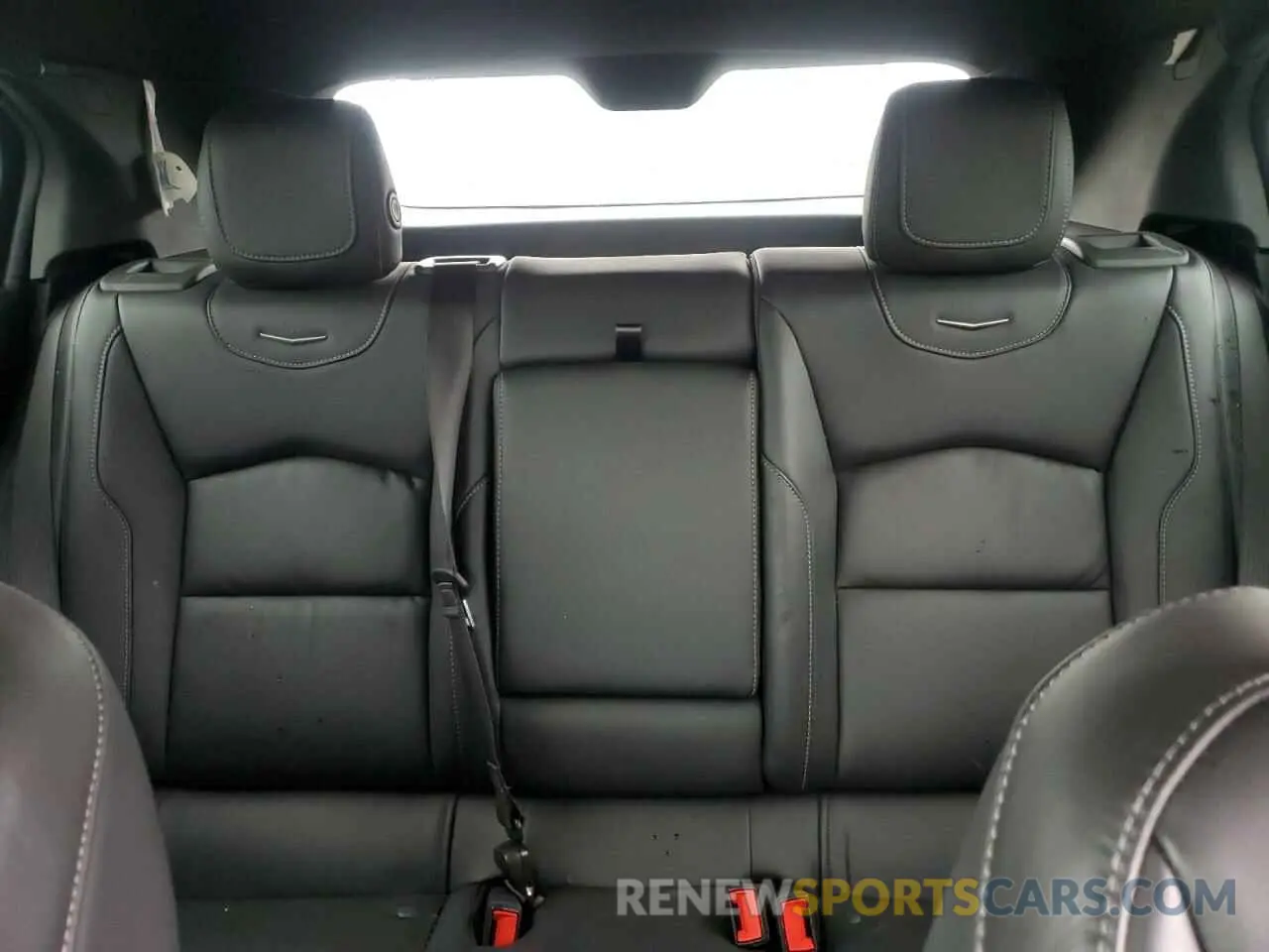 10 Фотография поврежденного автомобиля 1GYFZCR41RF205418 CADILLAC XT4 2024