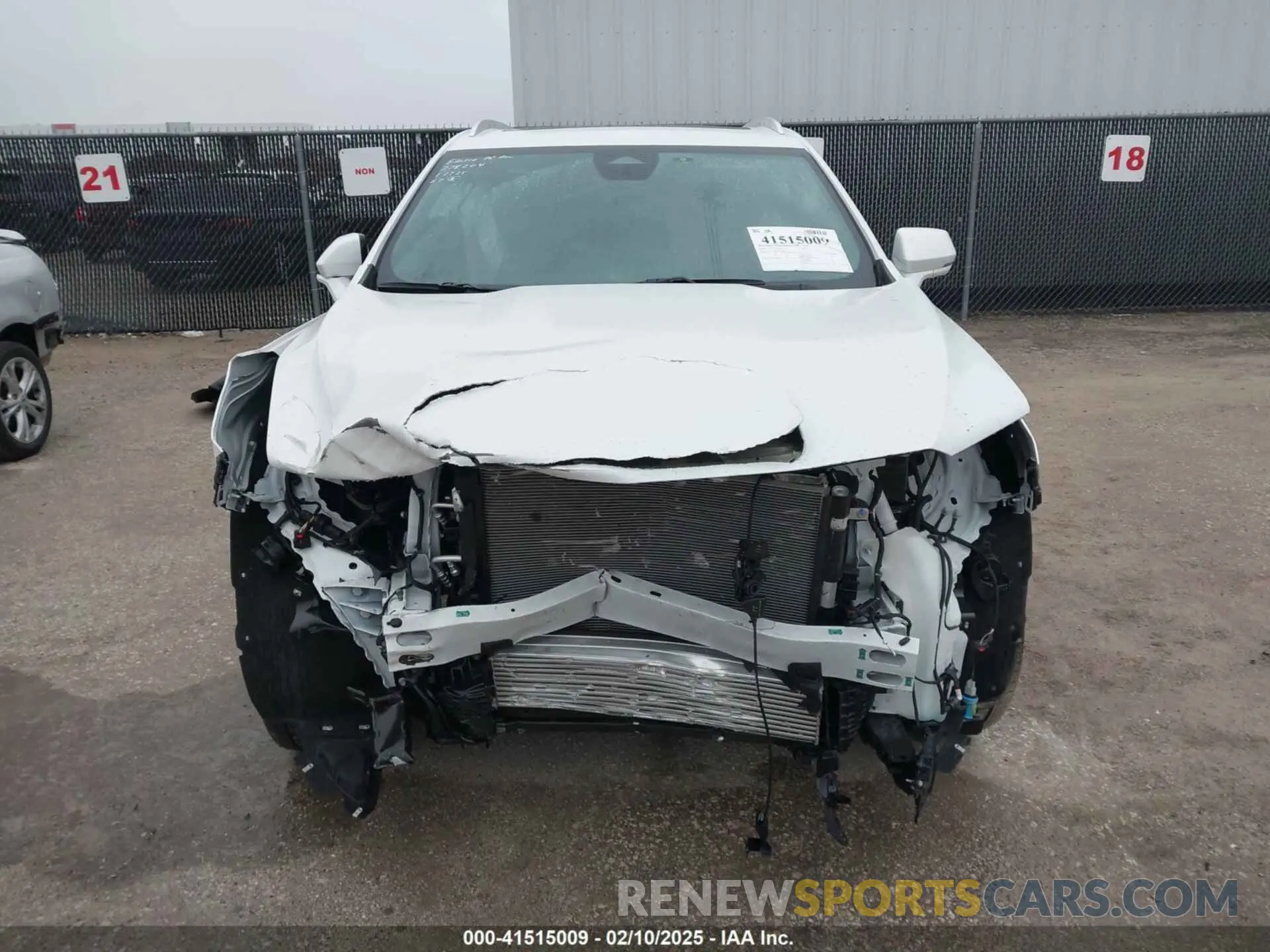 12 Фотография поврежденного автомобиля 1GYFZCR41RF220114 CADILLAC XT4 2024