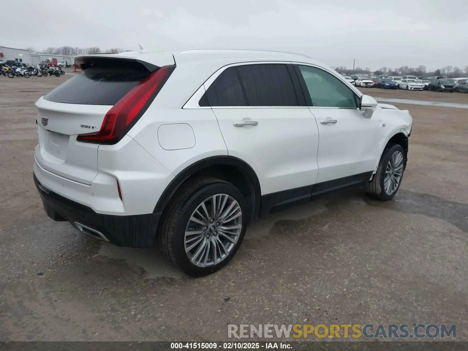 4 Фотография поврежденного автомобиля 1GYFZCR41RF220114 CADILLAC XT4 2024