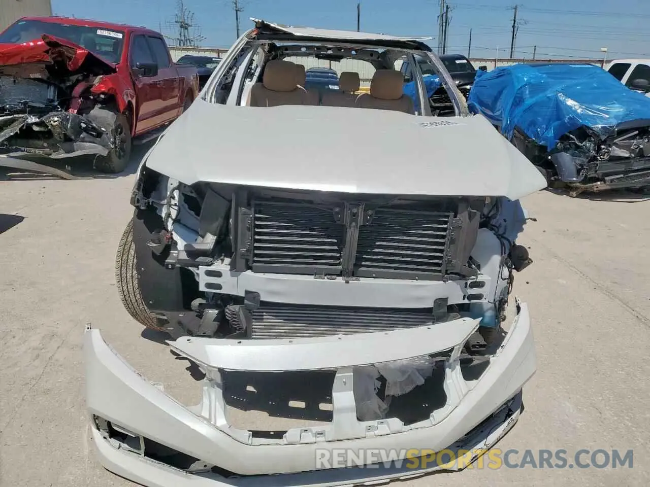 5 Photograph of a damaged car 1GYFZCR42RF234359 CADILLAC XT4 2024