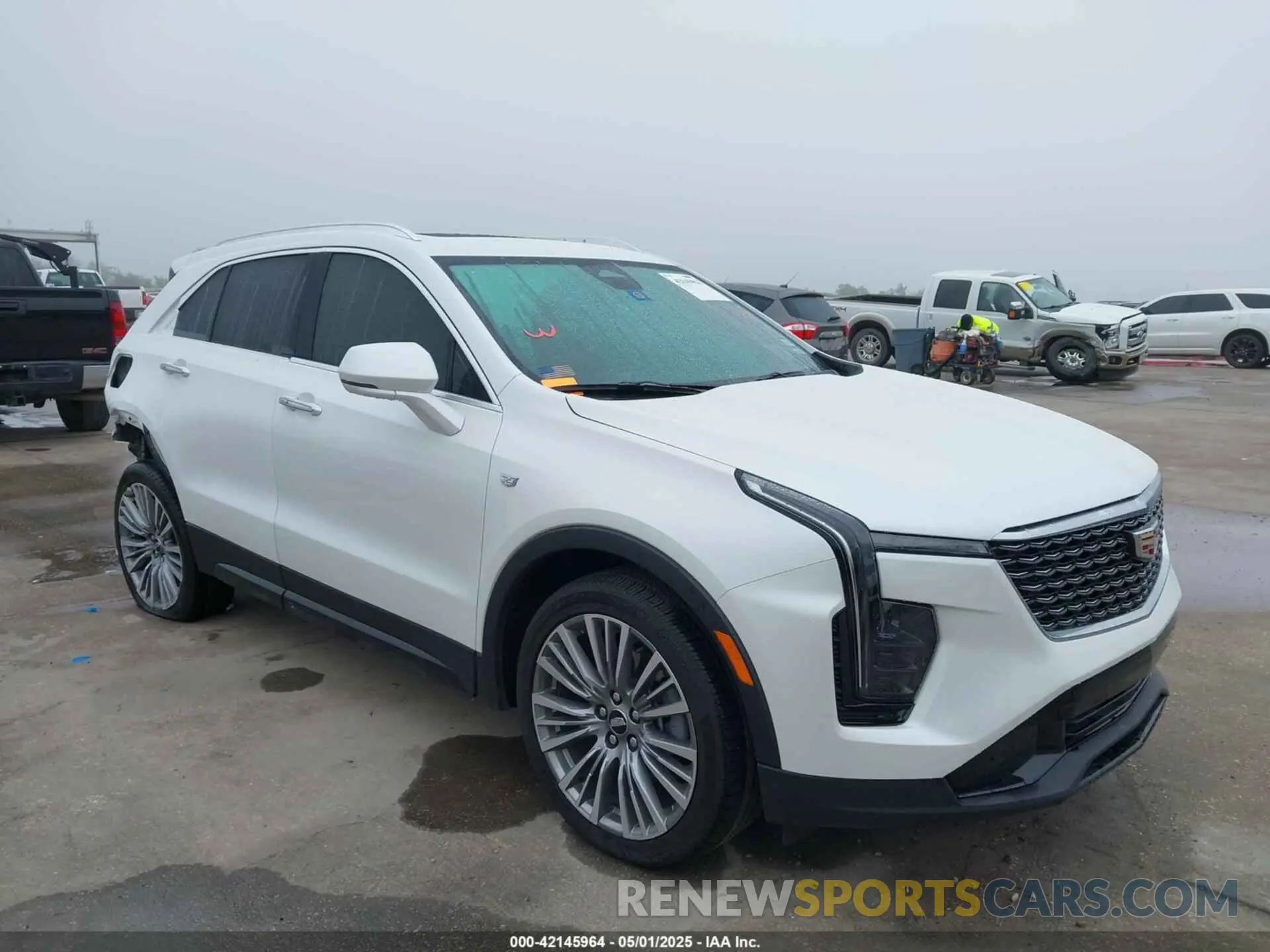 1 Фотография поврежденного автомобиля 1GYFZCR42RF234829 CADILLAC XT4 2024