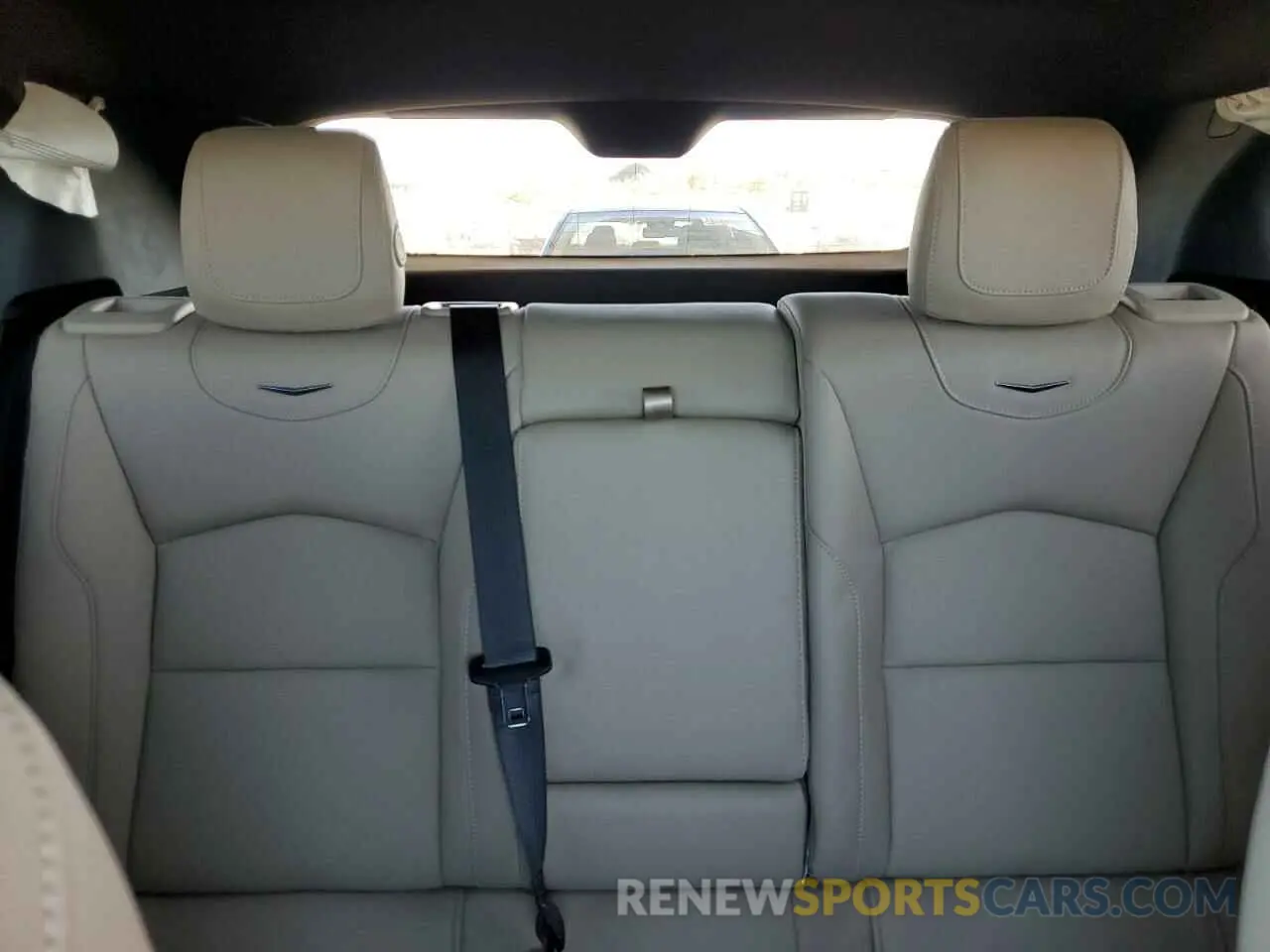 10 Photograph of a damaged car 1GYFZCR43RF241465 CADILLAC XT4 2024