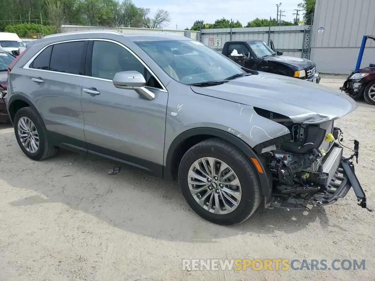 4 Фотография поврежденного автомобиля 1GYFZCR48RF169081 CADILLAC XT4 2024