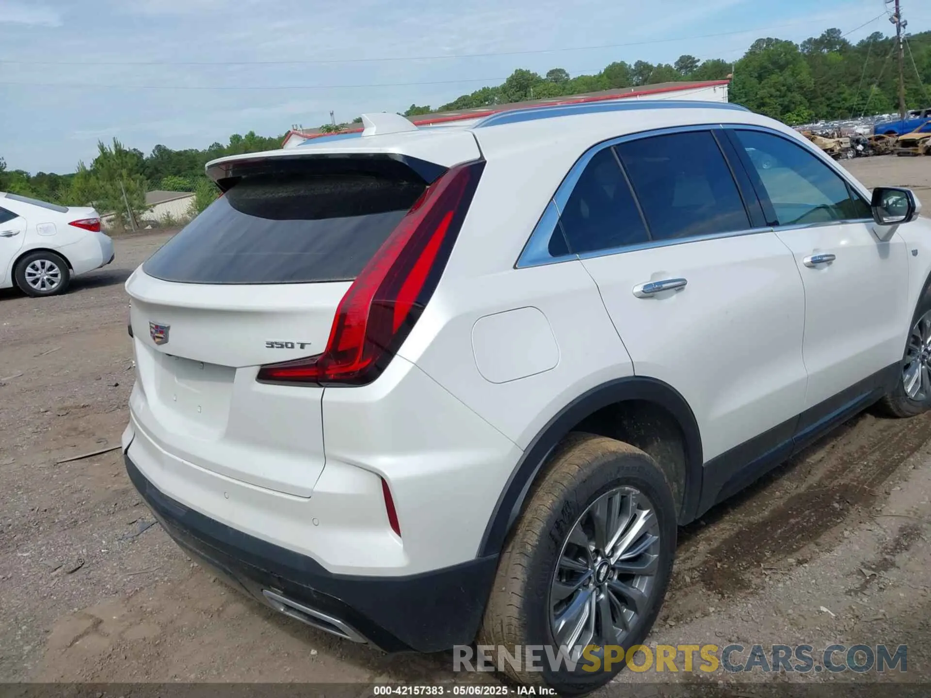 4 Фотография поврежденного автомобиля 1GYFZDR43RF147835 CADILLAC XT4 2024